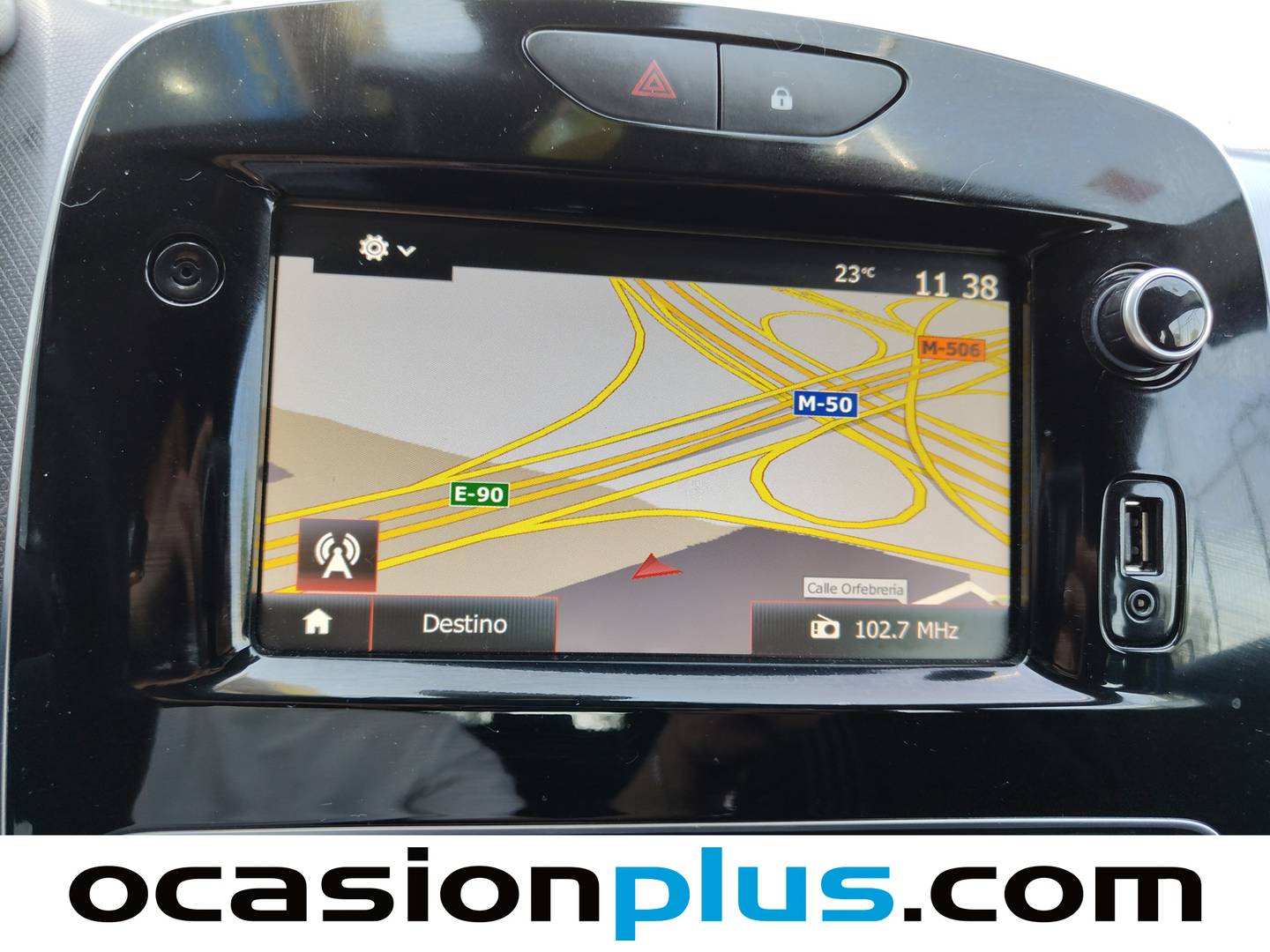 Equipamiento del Renault Clio Renault Clio Sport Tourer Zen dCi (90 CV)