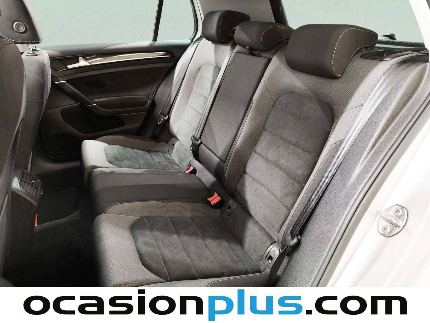 Foto asientos traseros Volkswagen Golf Volkswagen Golf Sport R-Line 1.5 TSI (150 CV) DSG