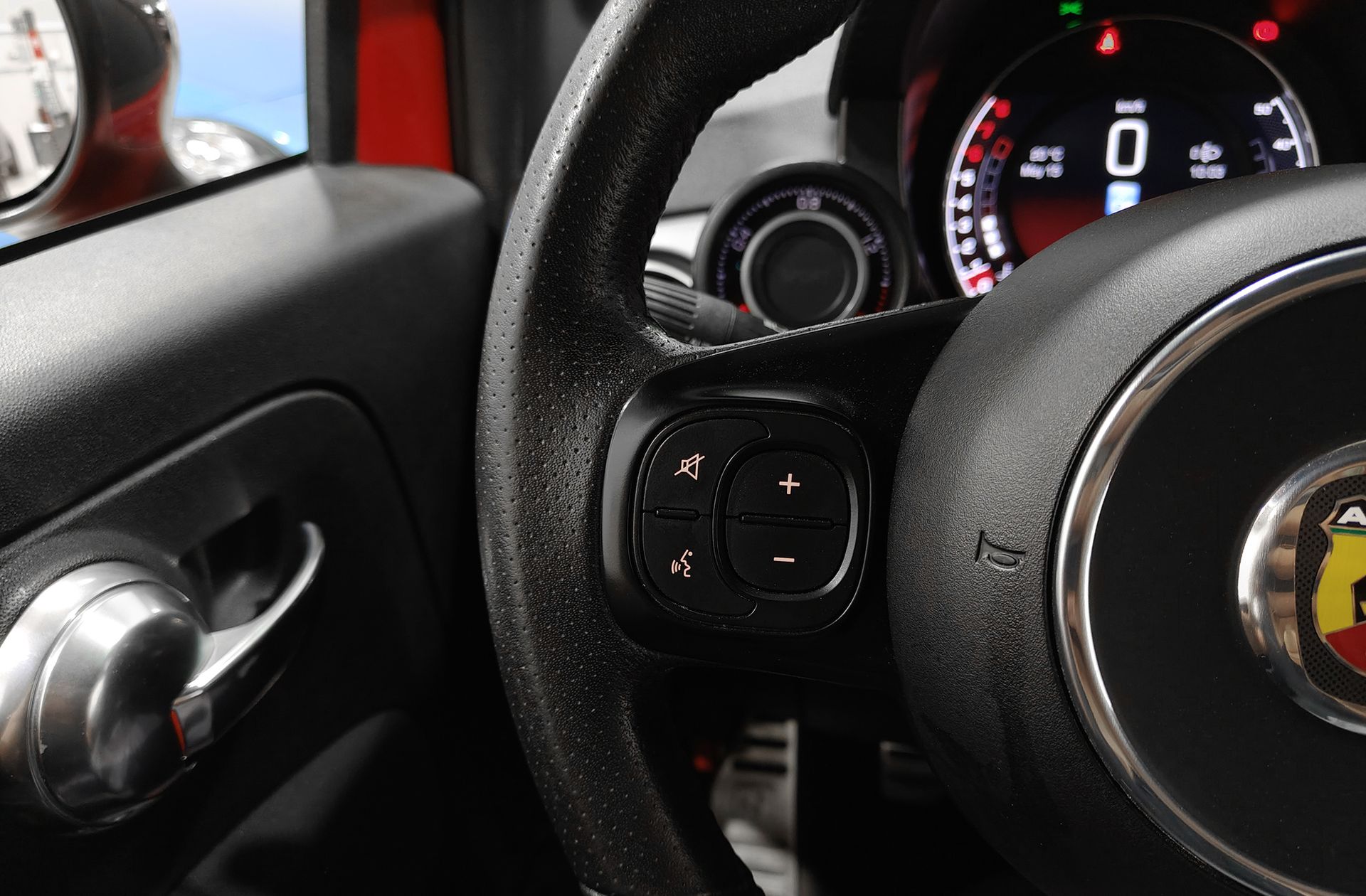 Abarth 500 1.4 16v T-Jet 595 Pista - foto 28