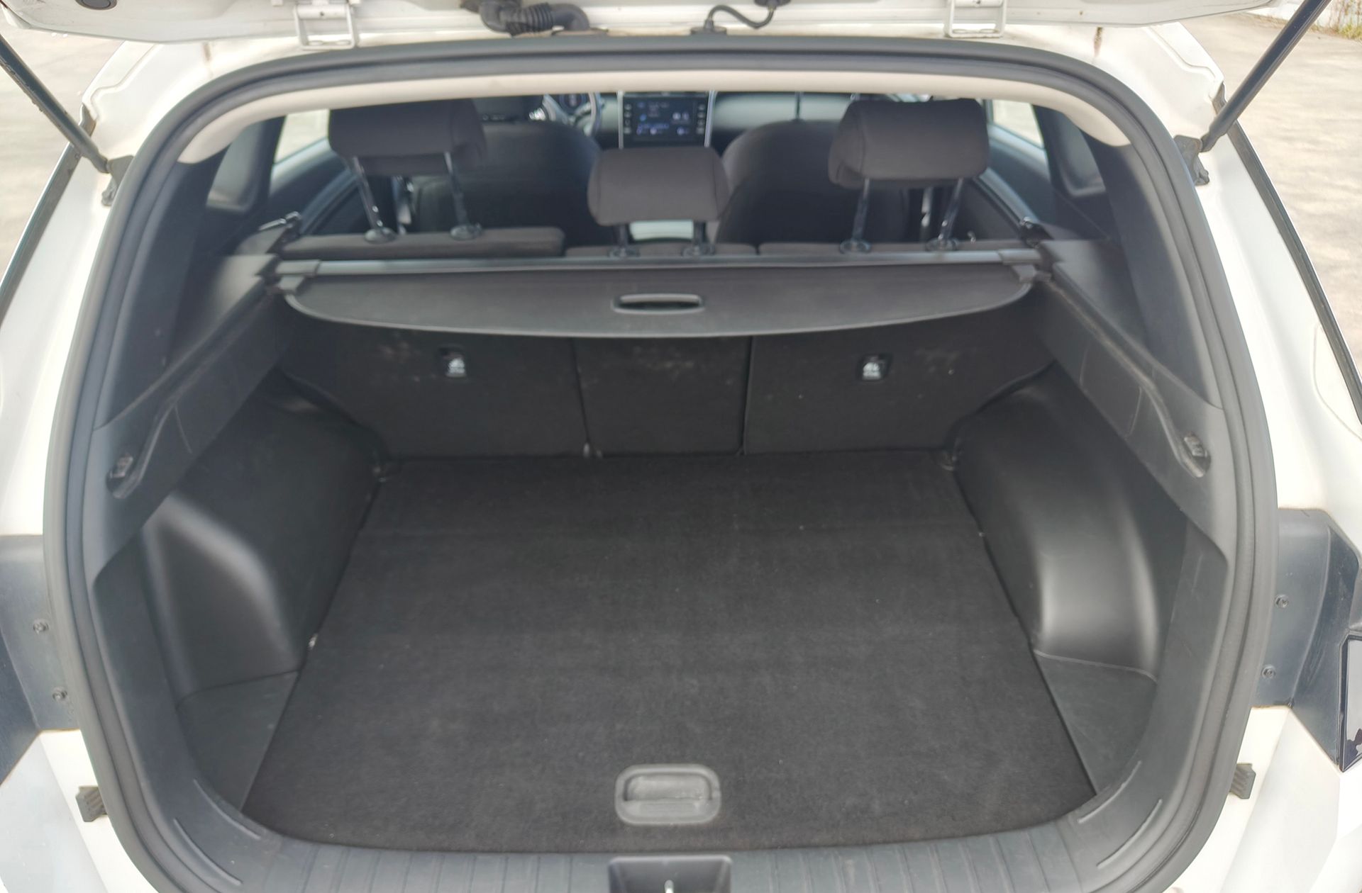 Hyundai Tucson 1.6 CRDi Maxx - foto 17
