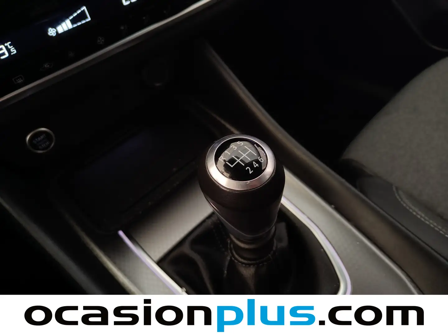 Foto Nissan QASHQAI Nissan Qashqai DIG-T 140 N-Connecta (140 CV)