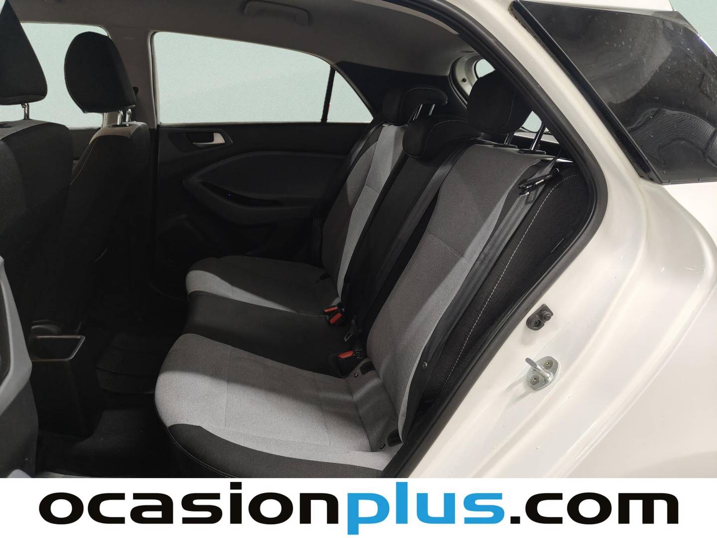 Foto asientos traseros Hyundai i20 Hyundai i20 1.2 MPI BlueDrive Klass (84 CV)