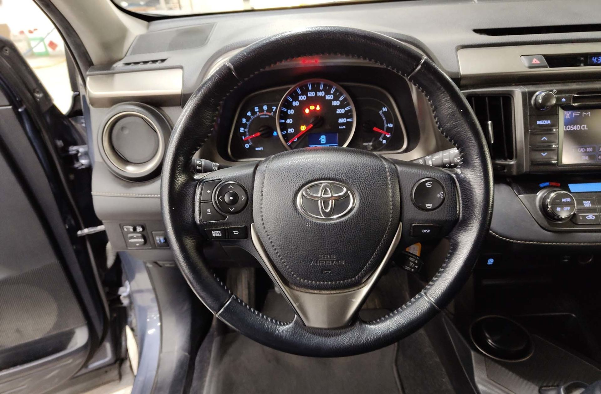 Toyota RAV4 120D Advance 4x2 - foto 20