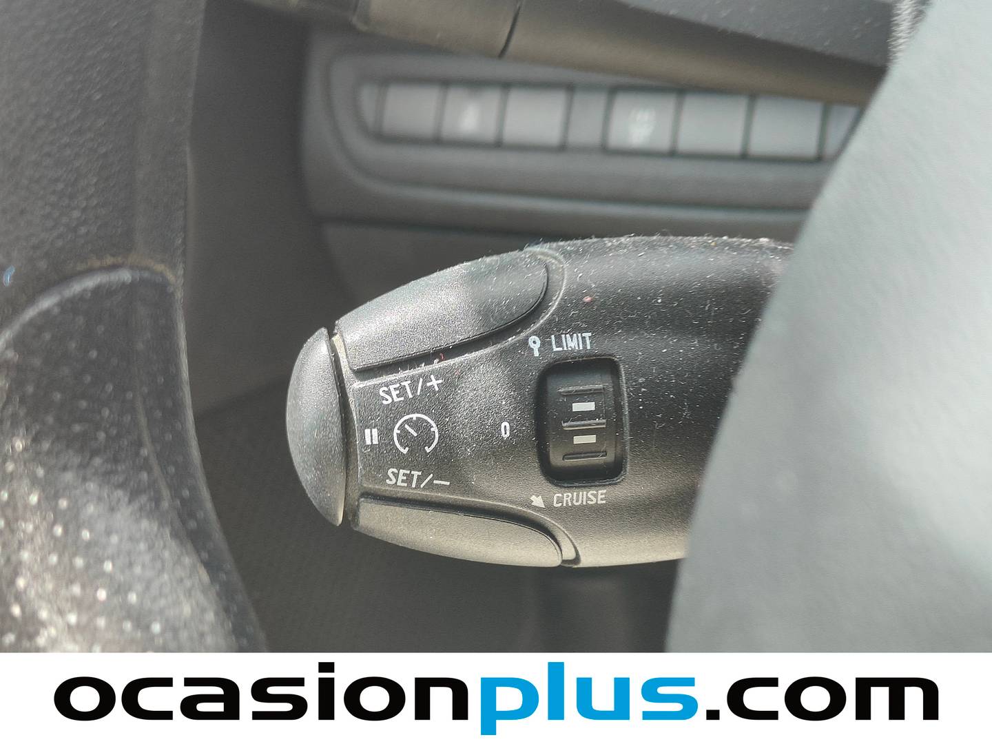 Extras y acabados del Peugeot 208 Peugeot 208 1.4 HDi Access (68 CV)