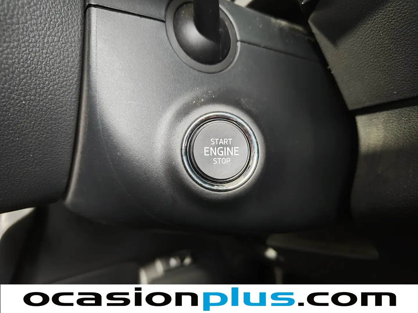 Foto Skoda Karoq Skoda Karoq 1.5 TSI Sportline  (150 CV)