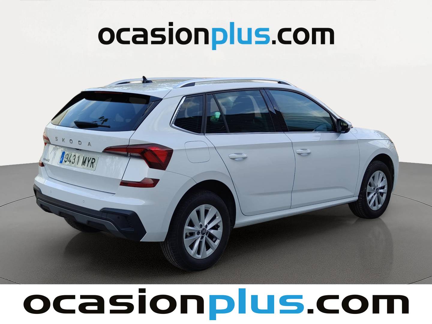 Foto trasera Skoda Kamiq Skoda Kamiq 1.0 TSI Selection (115 CV) derecha