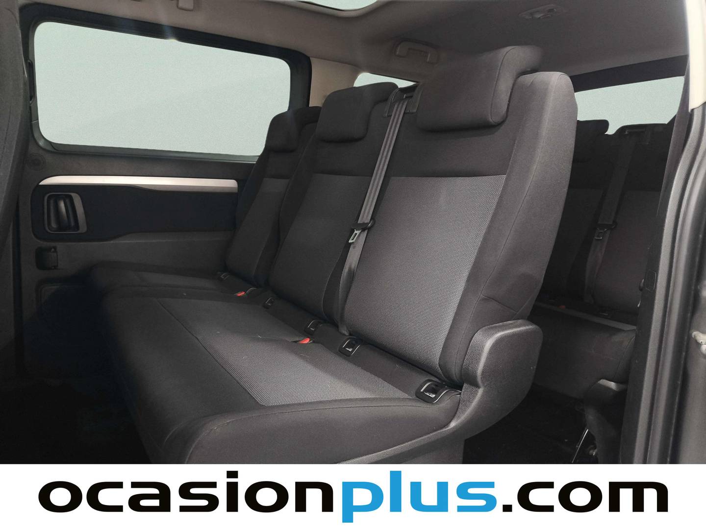 Fotos maletero Peugeot Traveller Peugeot Traveller 1.6 BlueHDi Business Standard (115 CV) 9 Plazas