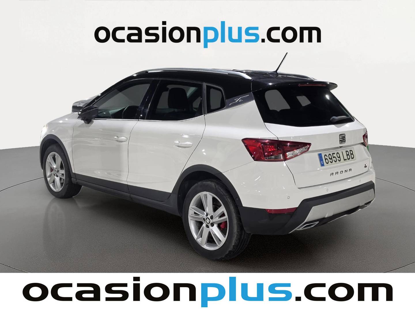 Foto trasera Seat Arona Seat Arona 1.0 TSI Ecomotive FR (115 CV) izquierda