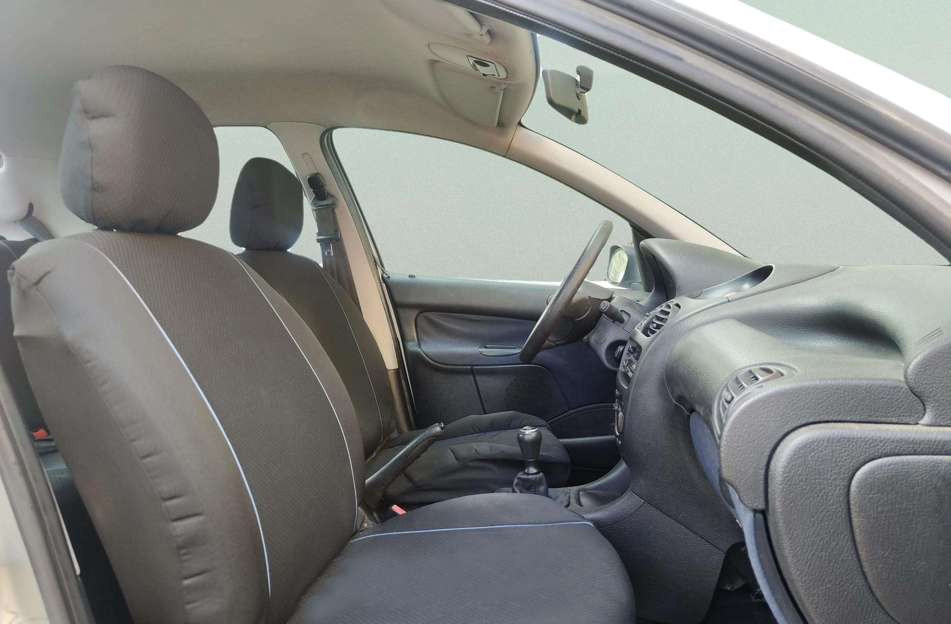 Peugeot 206 75 XR - foto 14
