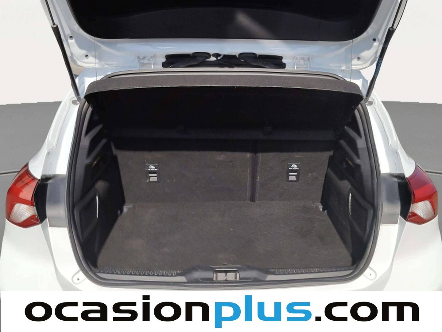 Fotos maletero Ford Focus Ford Focus 1.5 TDCI ST-Line (120 CV)
