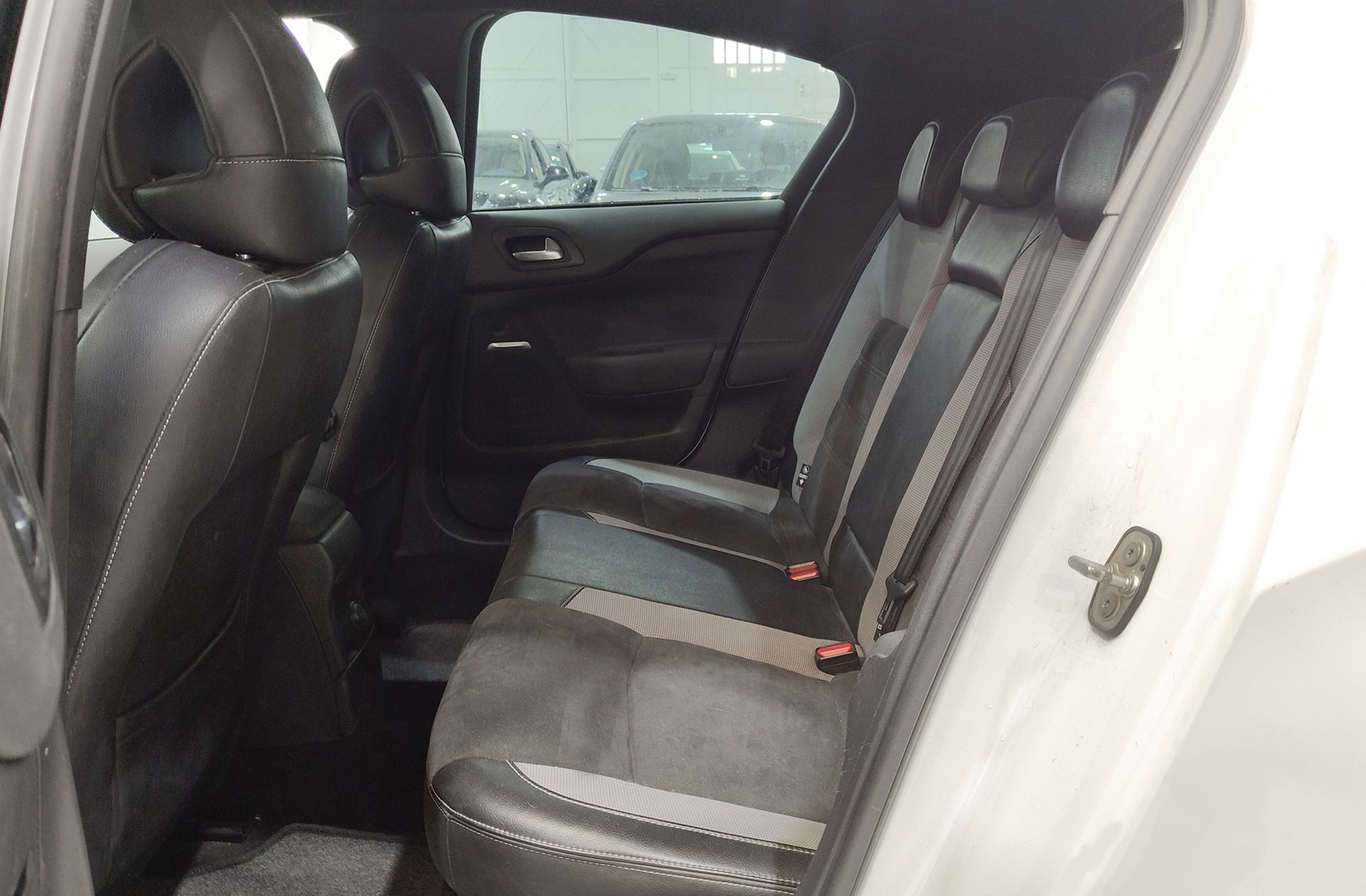 DS DS 4 PureTech 131 Style - foto 13