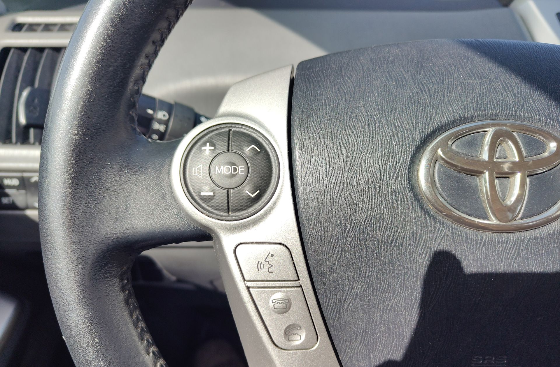 Toyota Prius+ 1.8 hibrido Advance 7 plazas - foto 23