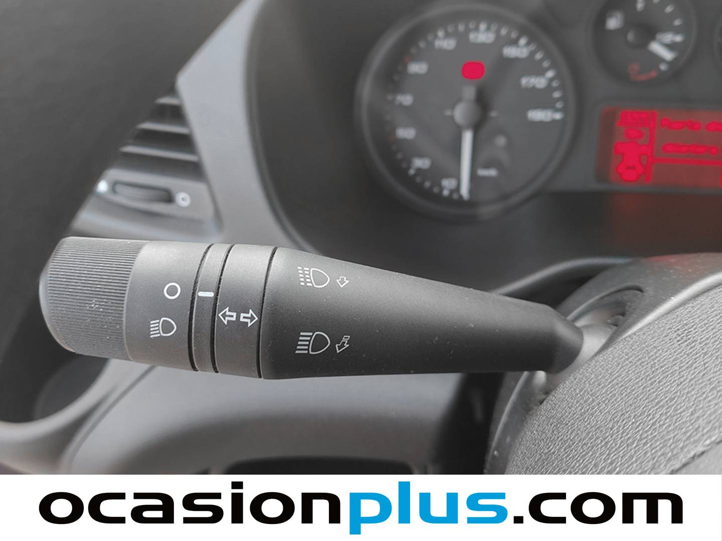 Foto Iveco Daily Iveco Daily Furgon 35S 16 V 3520L/H2 (156 CV)