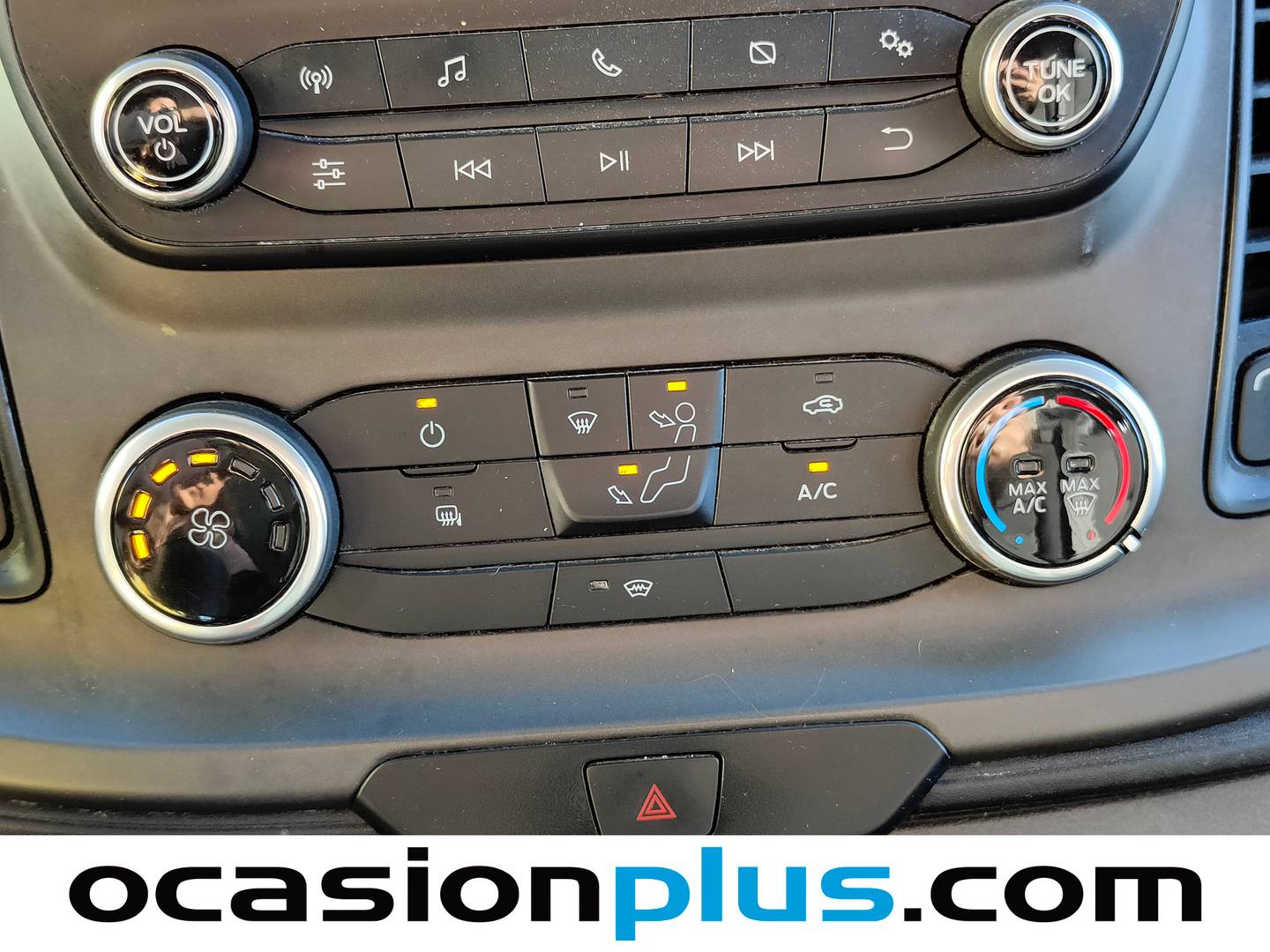 Accesorios del Ford Transit Ford Transit Furgon 350 MHEV L3H2 Trend (130 CV)