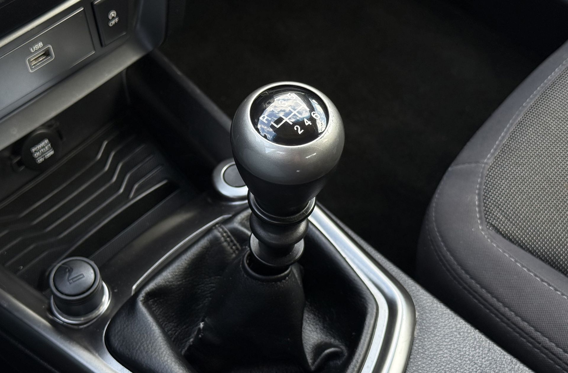 SsangYong Tivoli G15T LP Urban Plus - foto 5
