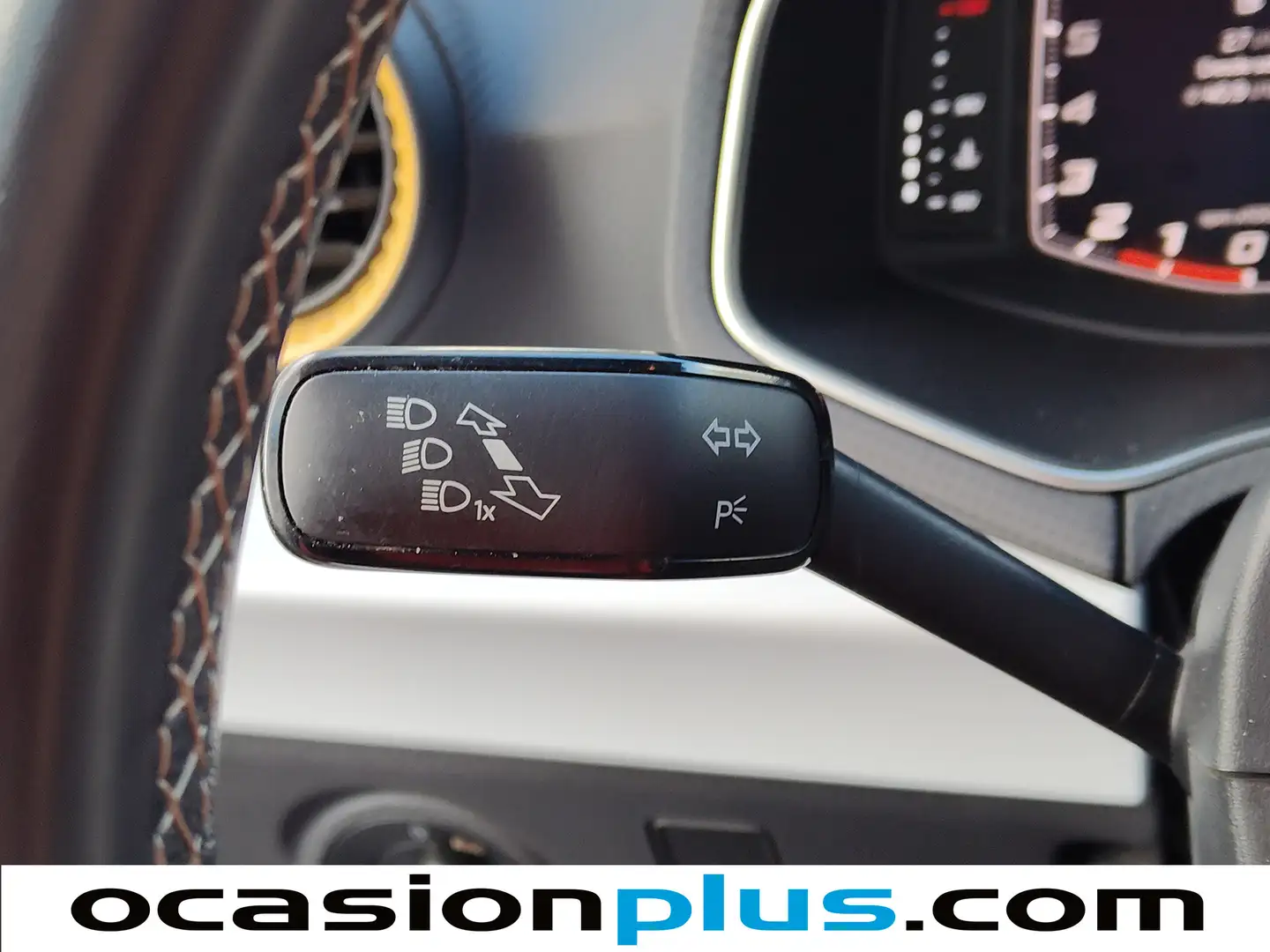 Foto Seat Arona SEAT Arona 1.0 TSI Style XL (110 CV)