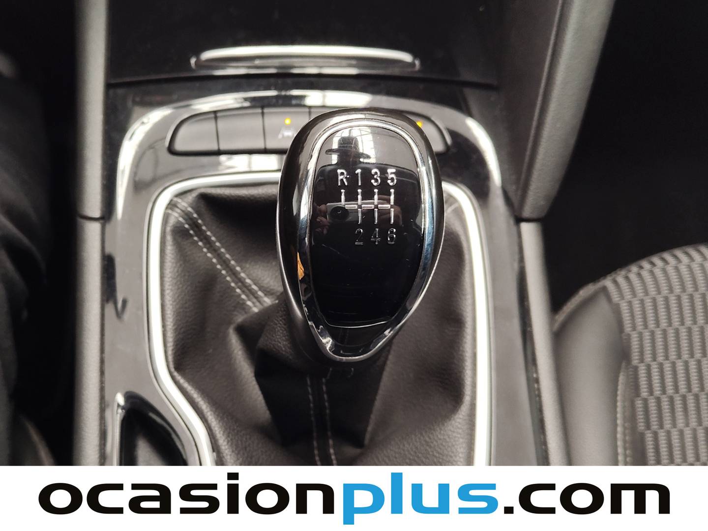 Opel Insignia Opel Insignia Sports Tourer 1.6 CDTI D Innovation (136 CV) de segunda mano