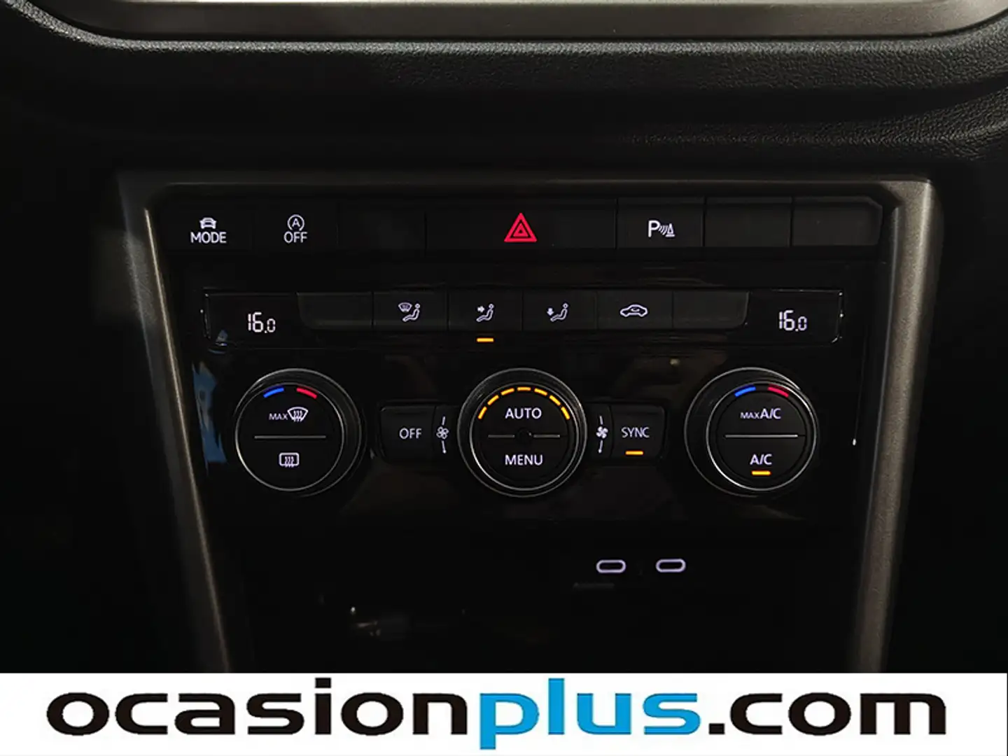 Foto Volkswagen T-Roc Volkswagen T-Roc Advance 2.0 TDI (115 CV)