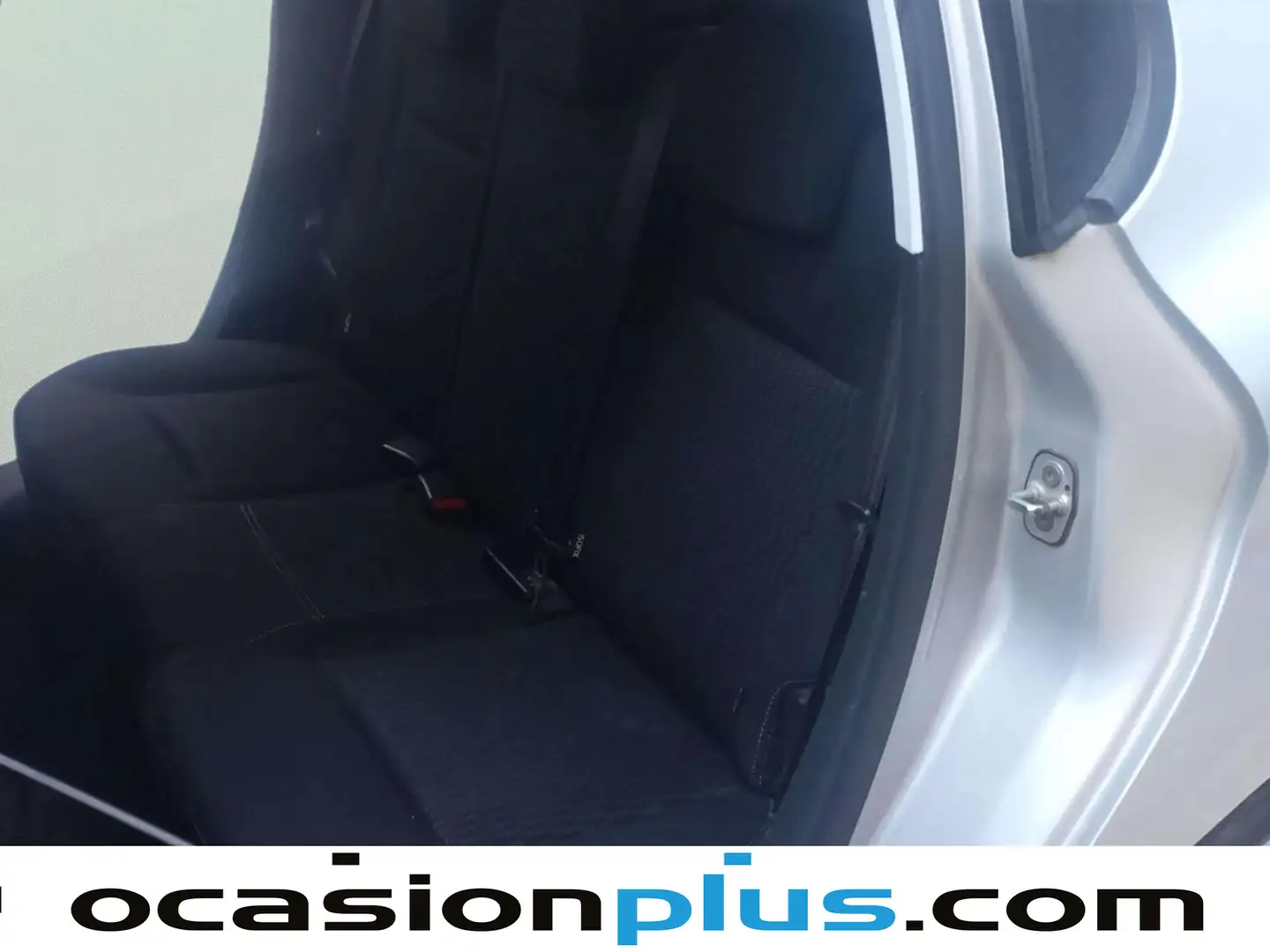 Foto Peugeot 208 Peugeot 208 HDi 68 Style (68 CV)