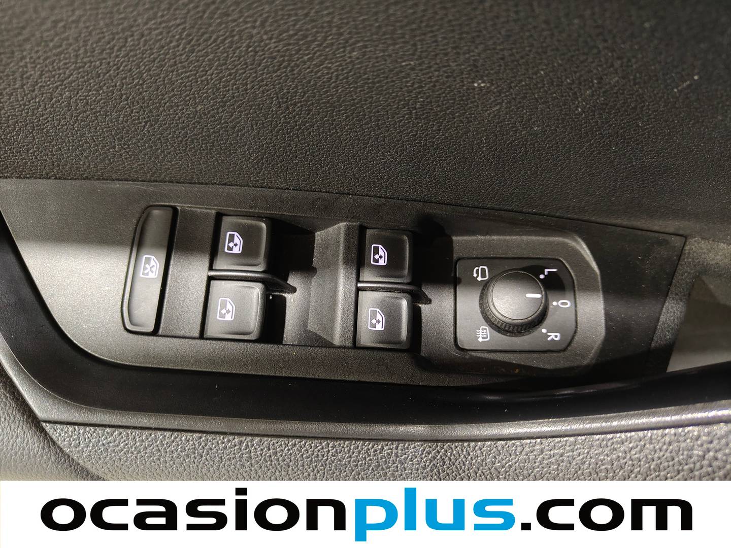 Skoda Karoq Skoda Karoq 1.5 TSI ACT Sportline DSG (150 CV) de segunda mano