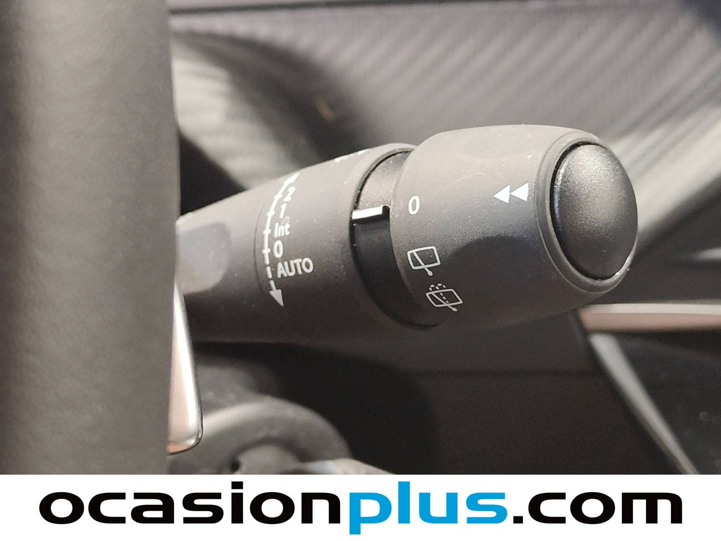 Paquetes del Peugeot 2008 Peugeot 2008 Allure Hybrid eDCS6 (145 CV)