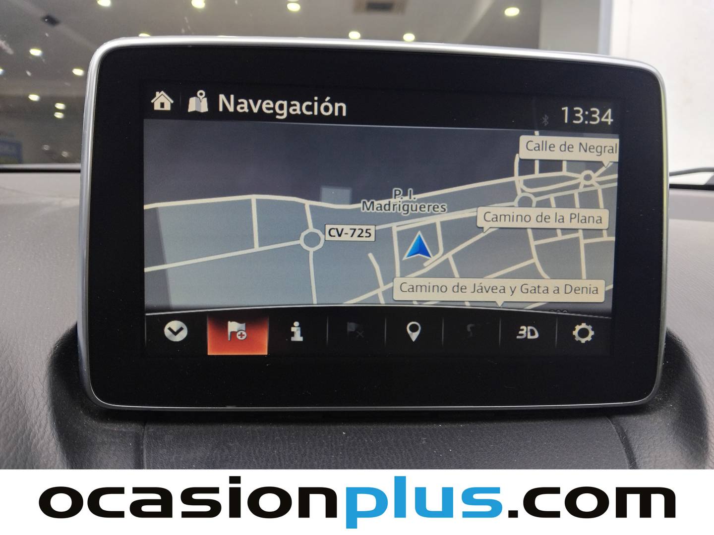 Extras y acabados del Mazda CX-3 Mazda CX-3 2.0 SKYACTIV GE i-Eloop Luxury 4WD AT (150 CV)