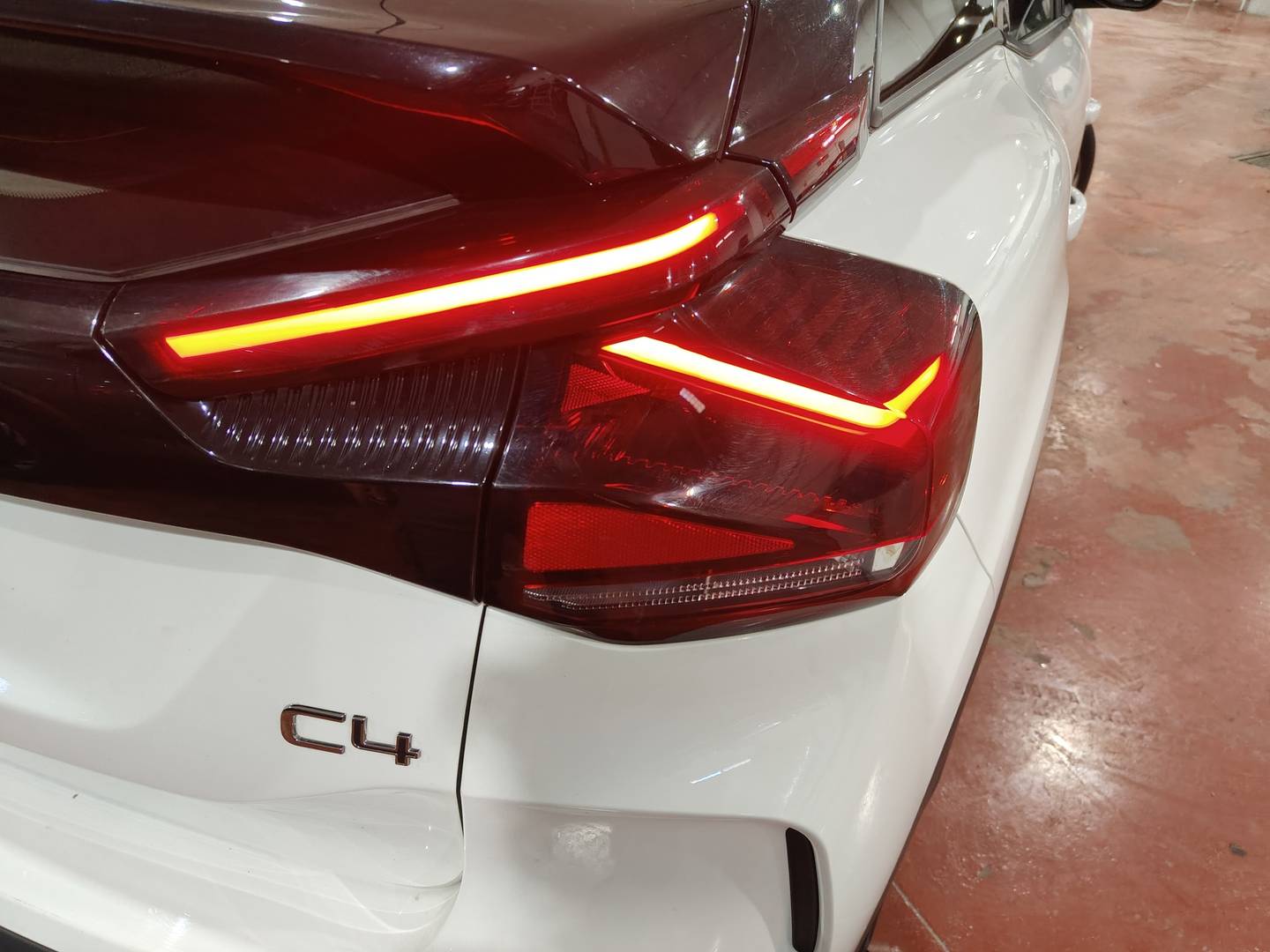 Foto Citroën C4 Citroen C4 PureTech 130 S&S 6v Feel Pack (130 CV)