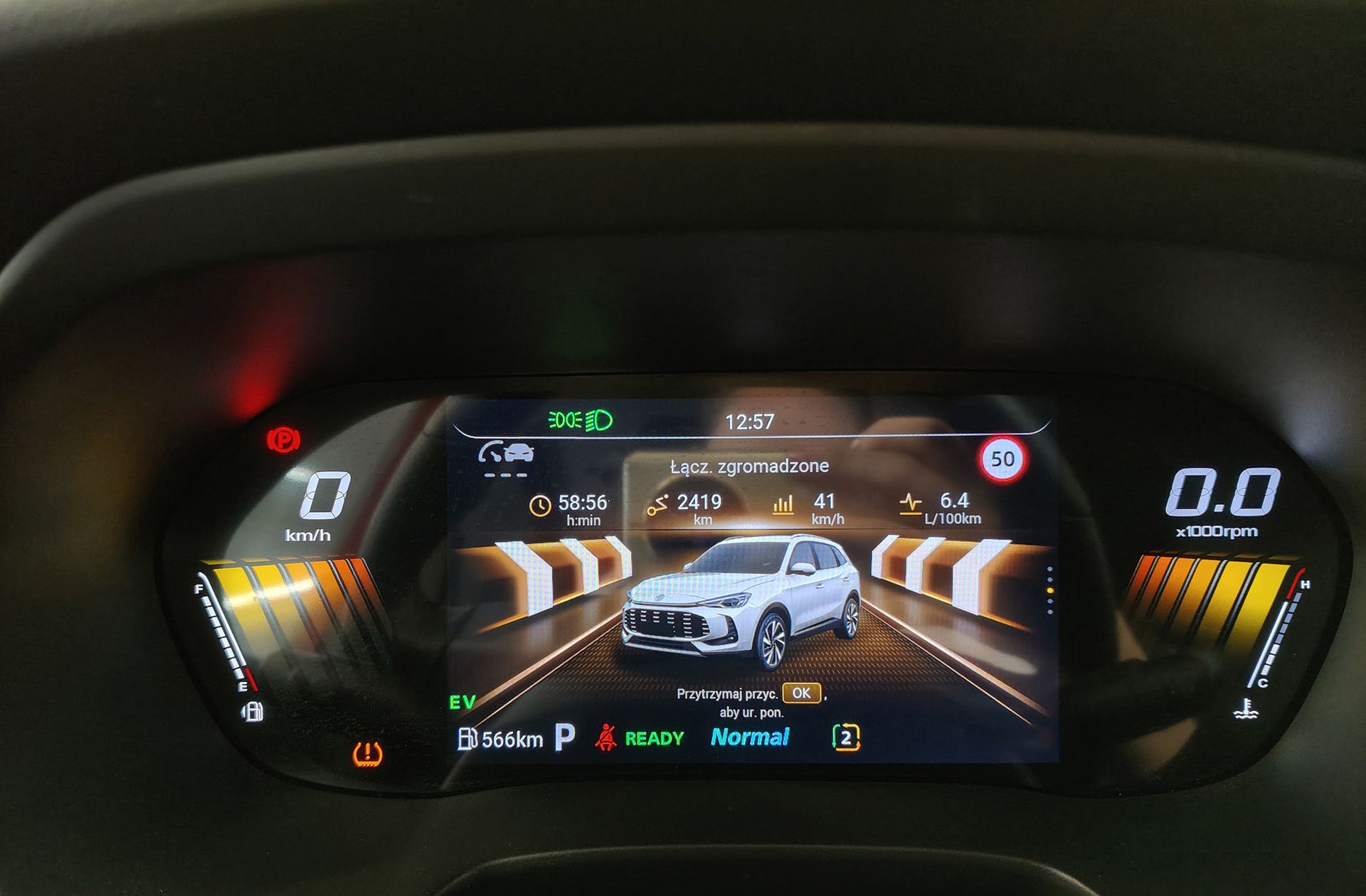 MG ZS 1.5 Hybrid+ Luxury - foto 26