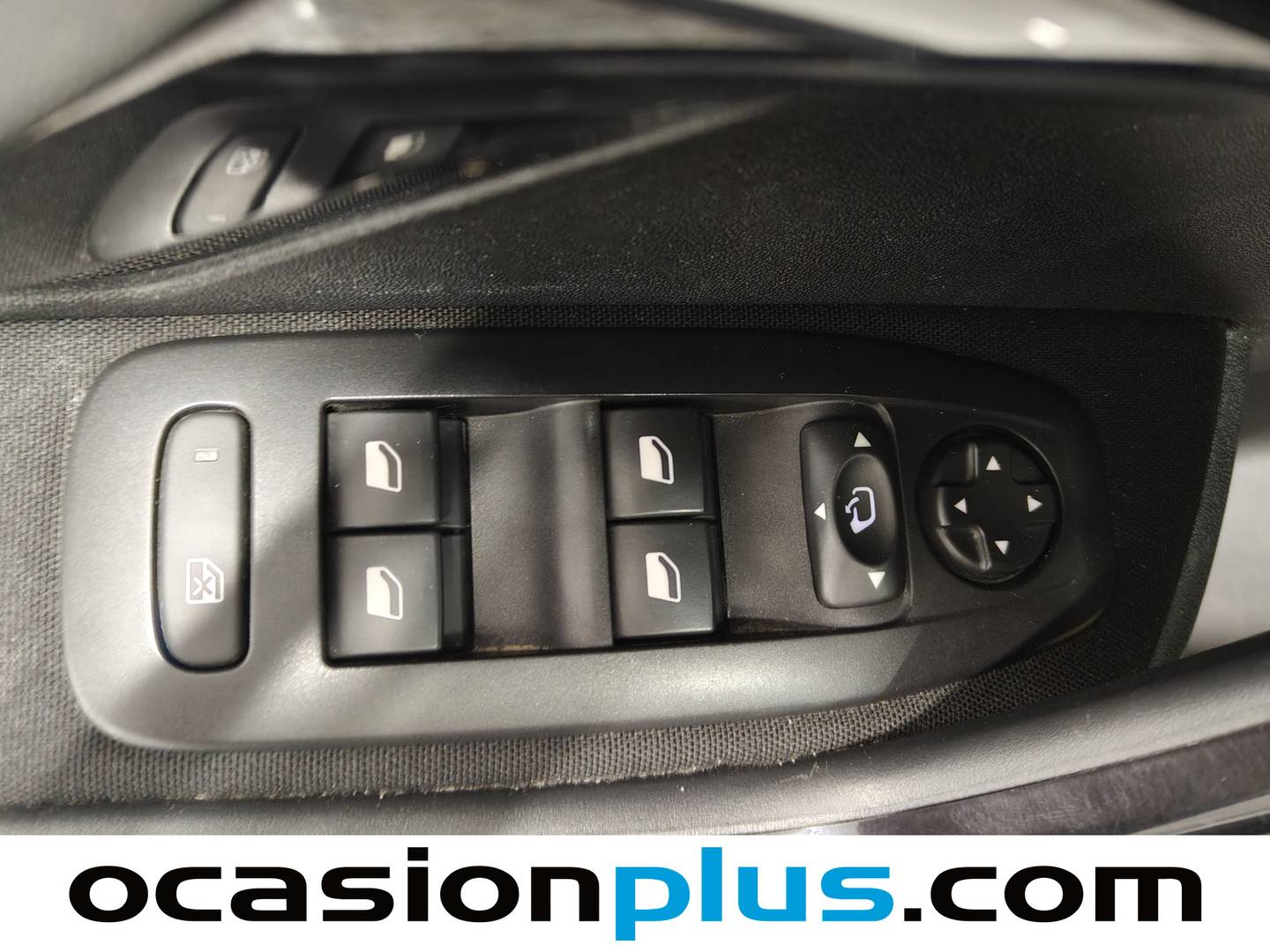 Peugeot 2008 Peugeot 2008 BlueHDi 100 Signature (100 CV) barato