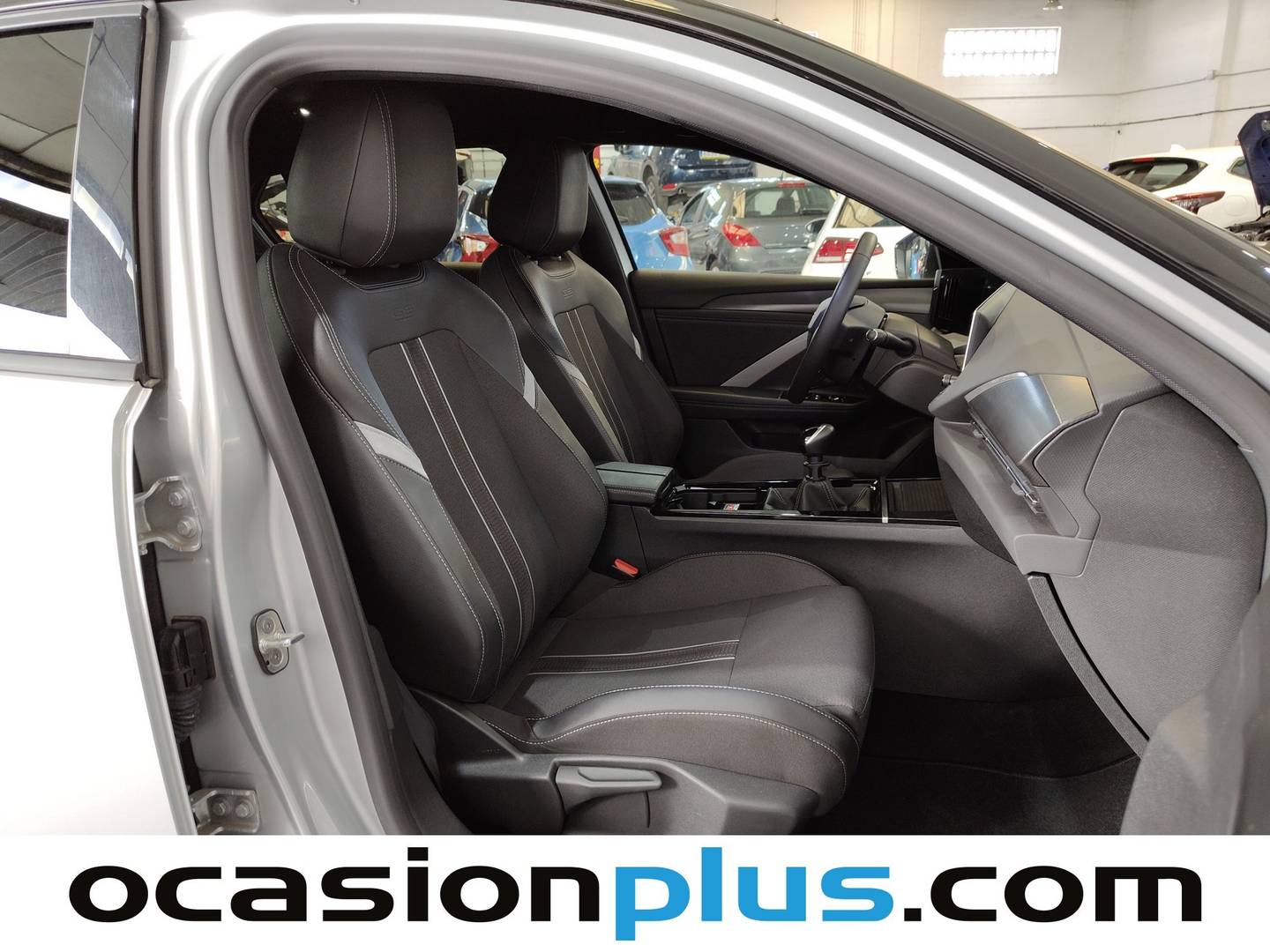 Foto Opel Astra Opel Astra 1.2 Turbo XHT GS (130 CV)