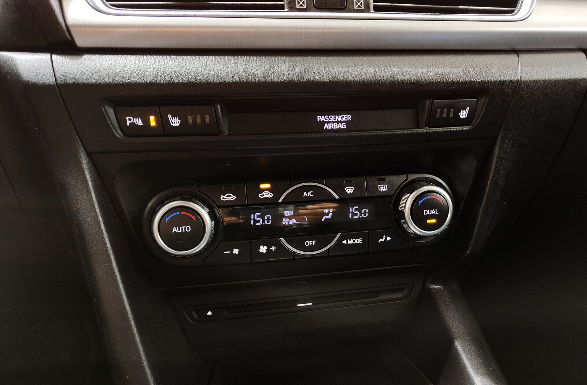 Mazda Mazda3 2.2 DE Luxury - foto 37