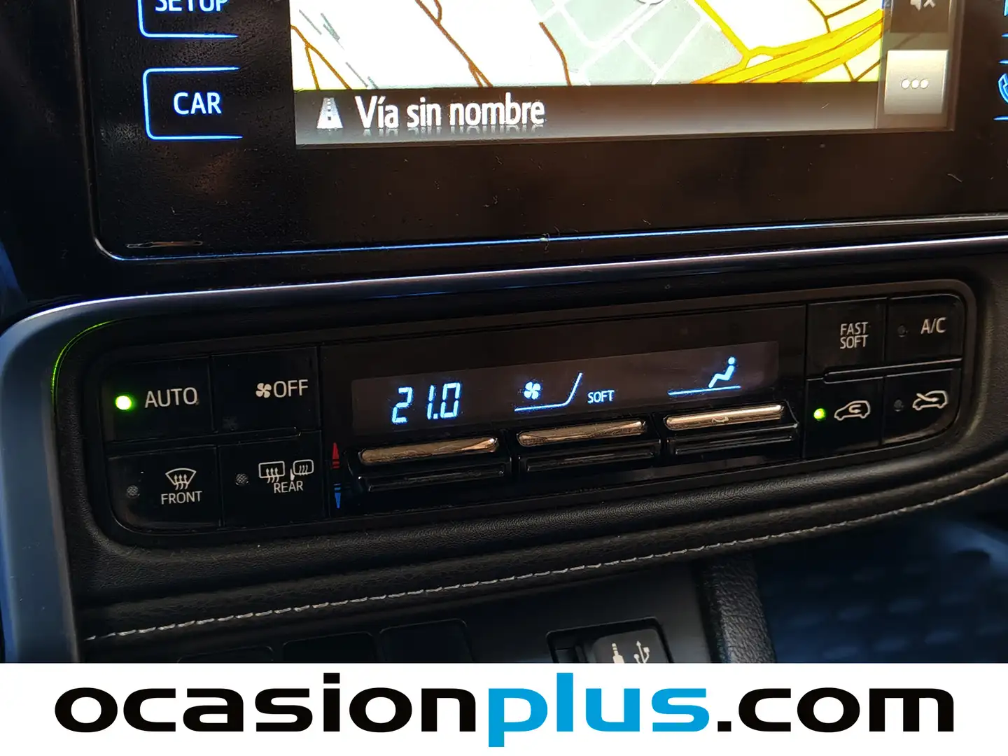 Foto Toyota Auris Toyota Auris 140H Touring Sports Active (136 CV)