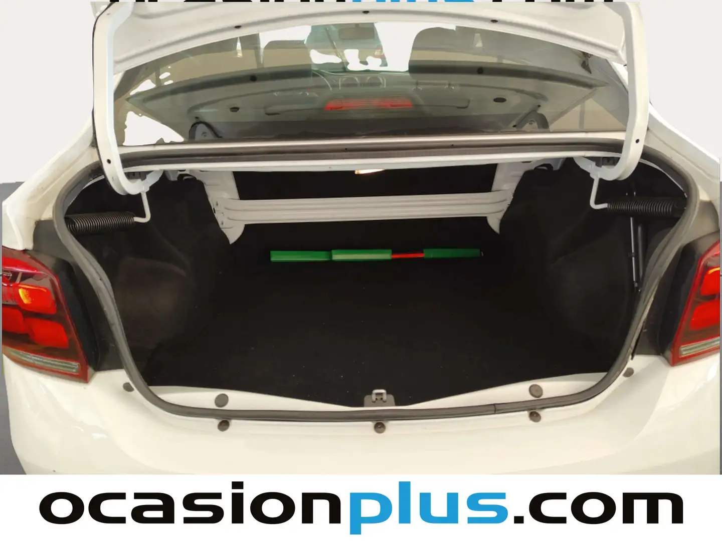 Foto Dacia Logan Dacia Logan TCE 90 GLP Essential (90 CV)