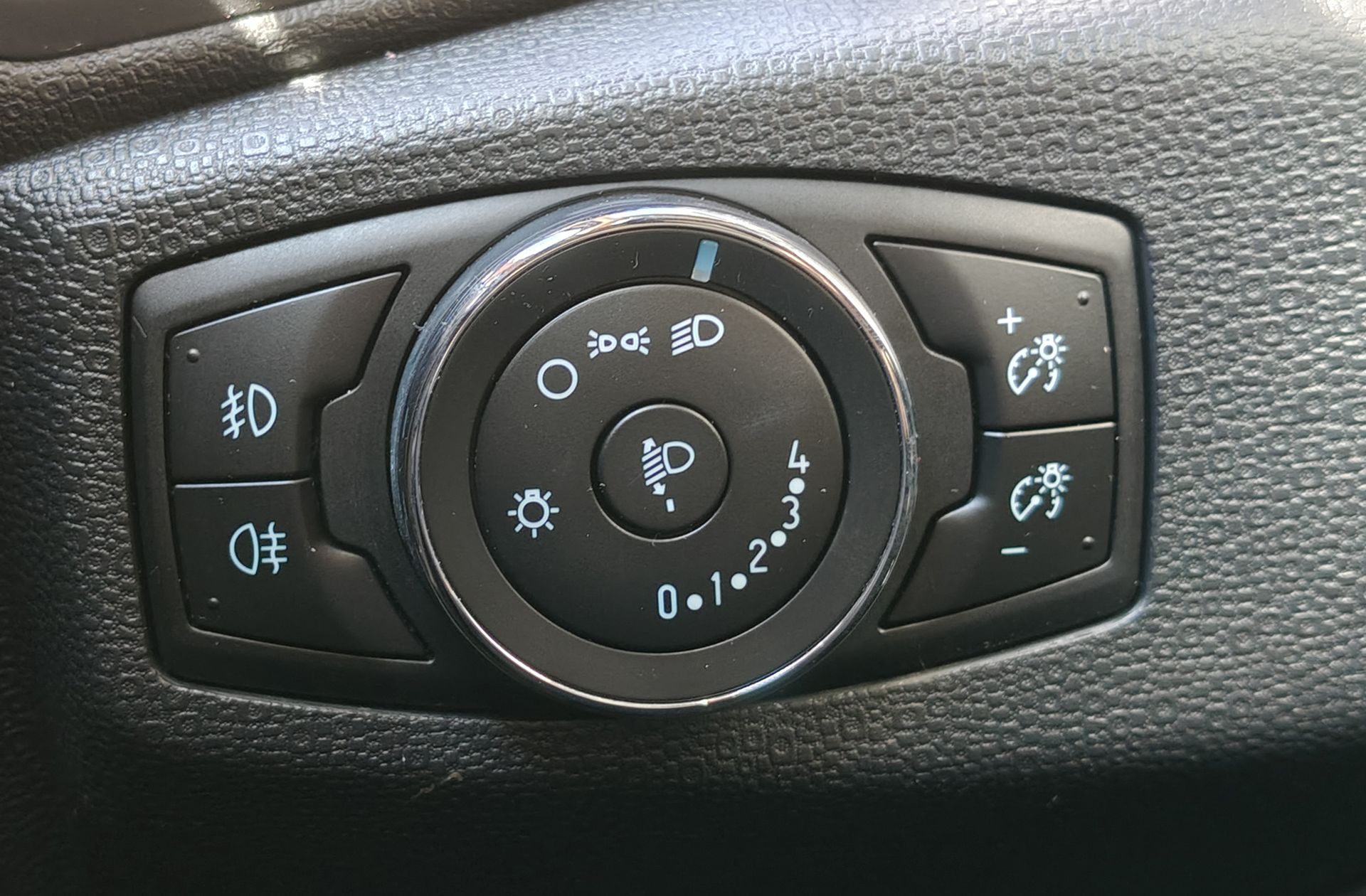 Ford EcoSport 1.5 TDCi EcoBlue Trend - foto 22