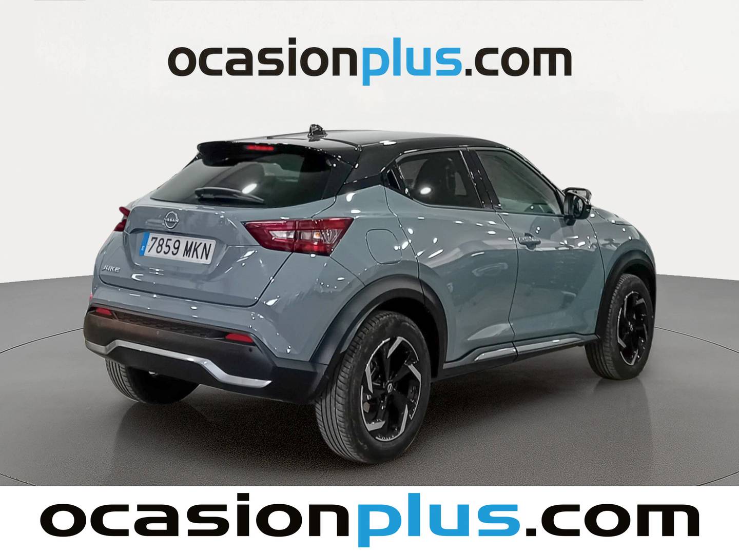 Foto trasera Nissan JUKE Nissan Juke DIG-T 114 N-Design Silver 4X2 (114 CV) derecha