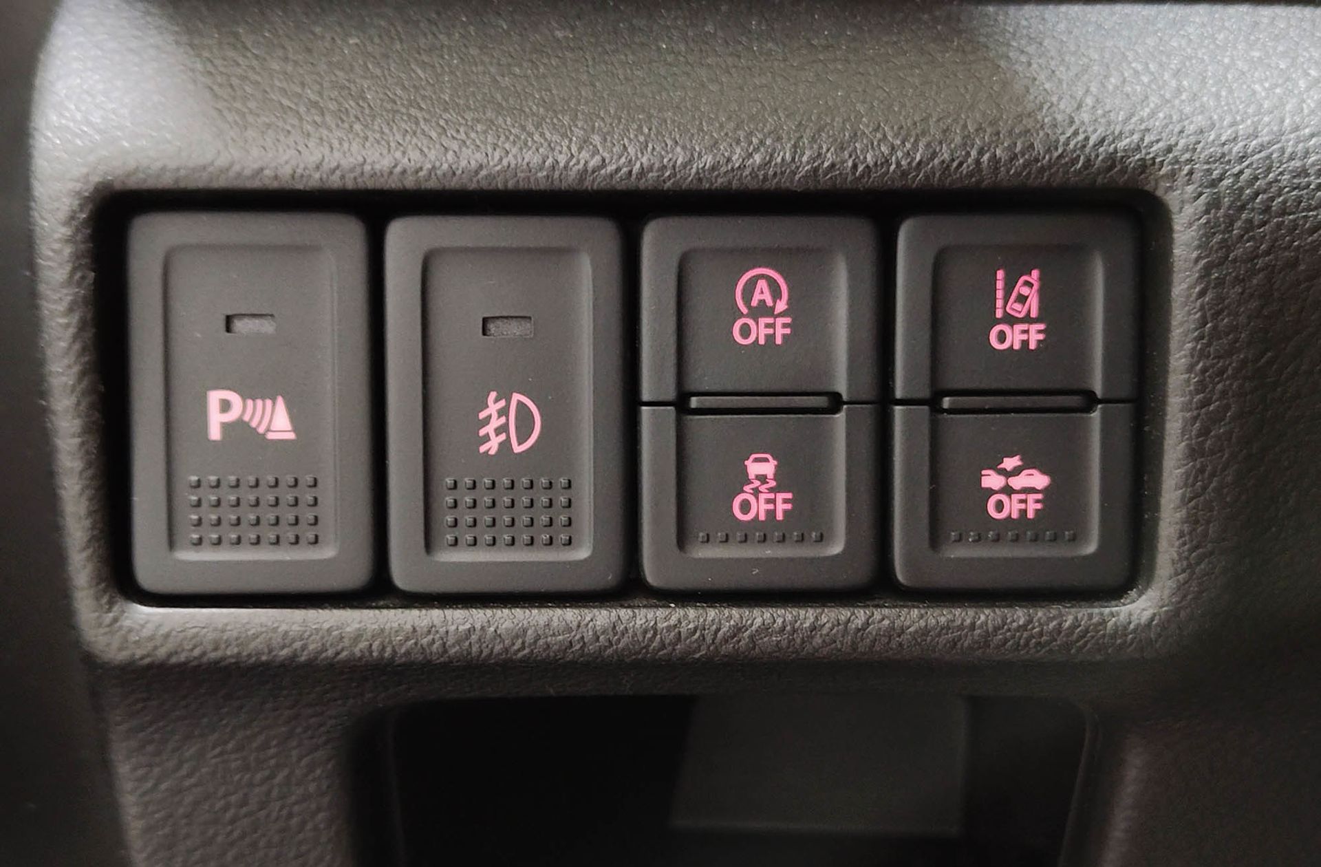 Suzuki S-Cross 1.4T Mild Hybrid S3 4WD 4x4 - foto 31