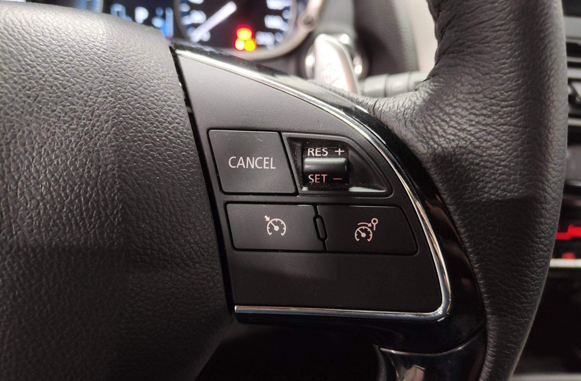 Mitsubishi Eclipse Cross 2.4 PHEV Kaiteki 4WD - foto 28