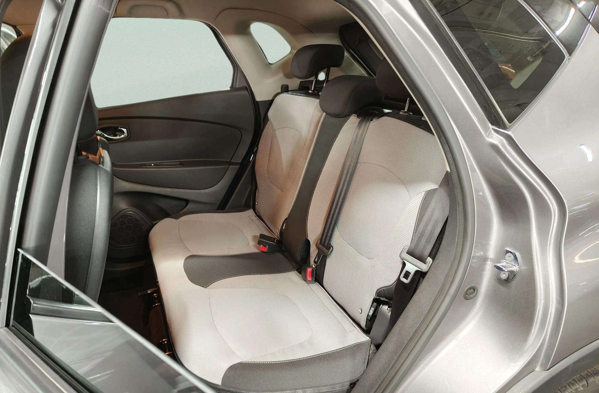 Renault Captur Zen Energy dCi EDC - foto 11