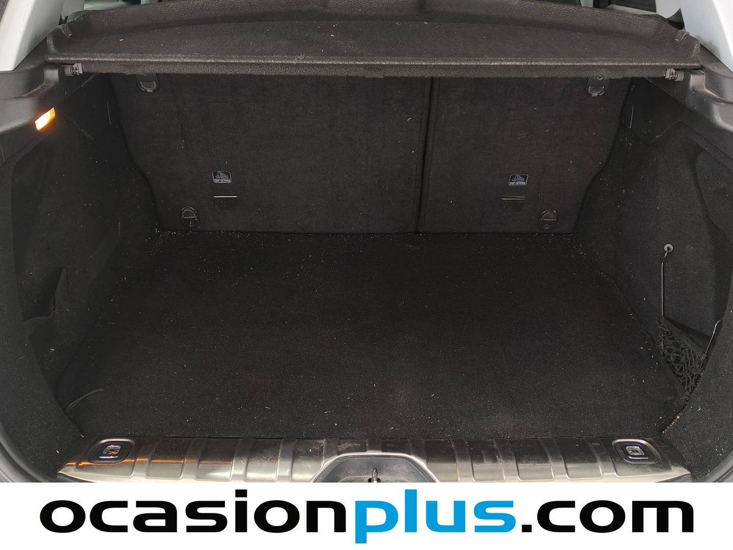 Fotos maletero Peugeot 2008 Peugeot 2008 BlueHDI 120 Allure (120 CV)