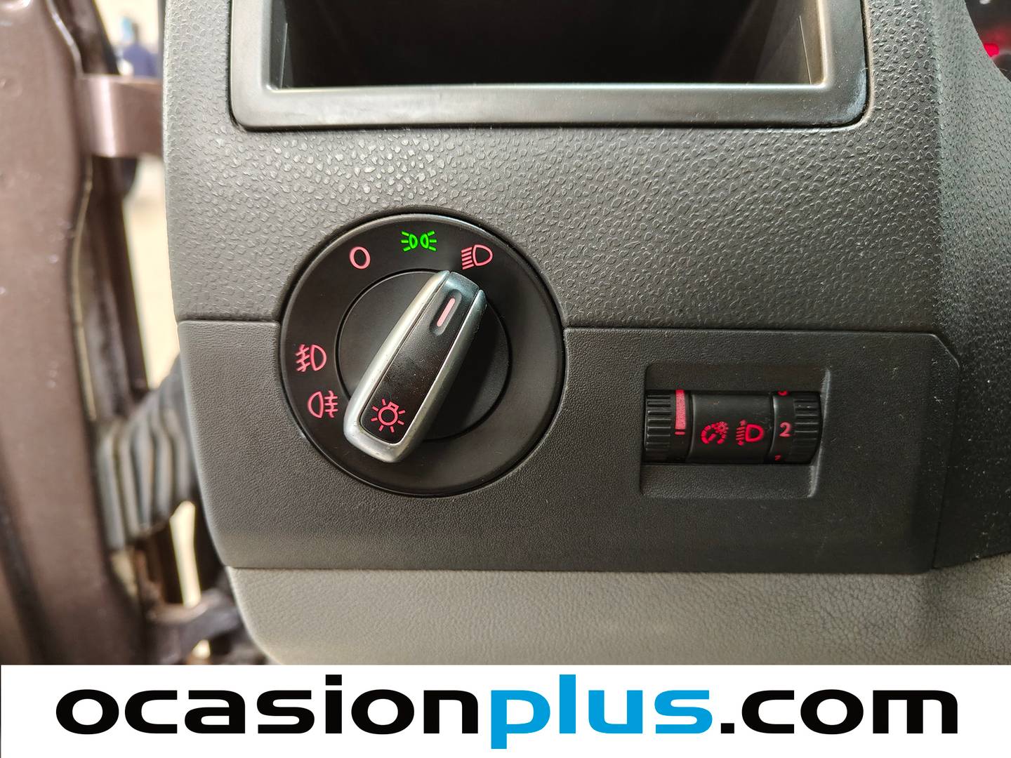 Volkswagen Caravelle Volkswagen Caravelle Comfortline Batalla Corta 2.0 BiTDI 4Motion (180 CV) DSG 9 Plazas de ocasión