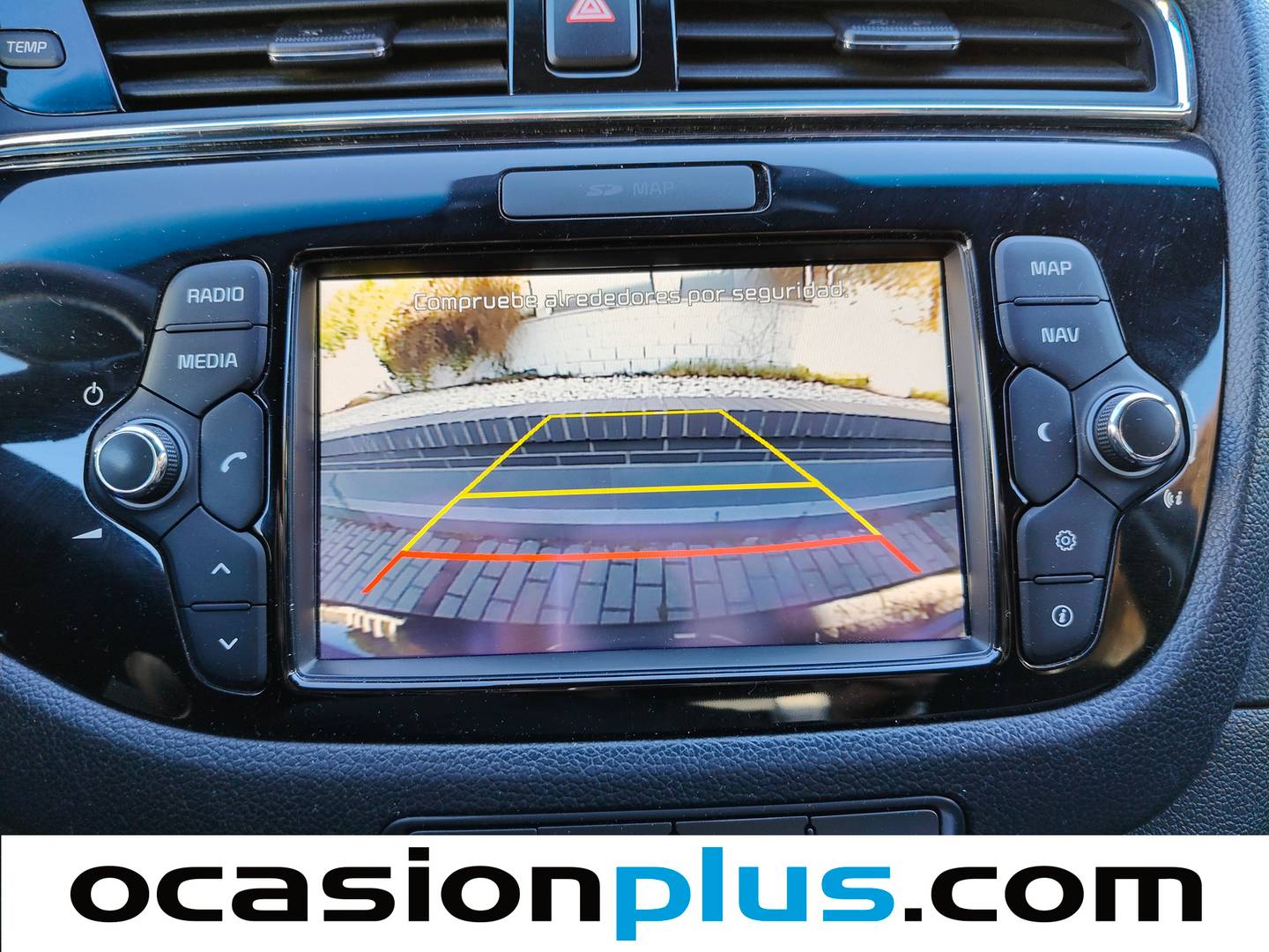 Equipamiento del KIA Ceed KIA Ceed 1.4 CRDi WGT x-Tech16 (90 CV)