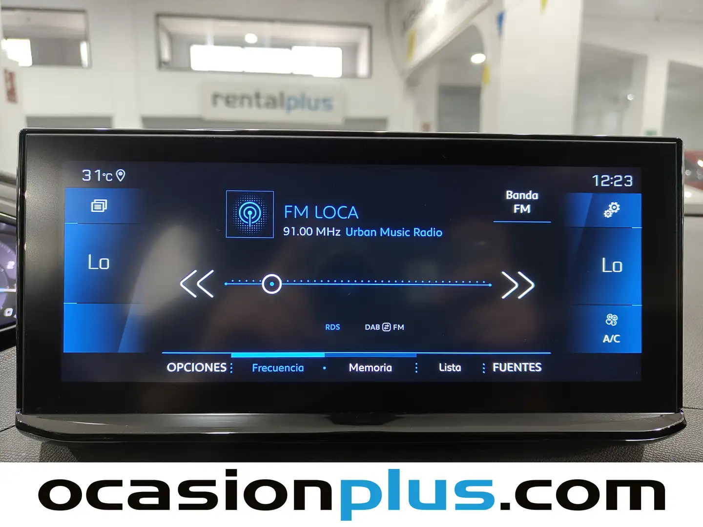 Foto Peugeot 3008 Peugeot 3008 PureTech 130 S&S GT EAT8 (130 CV)