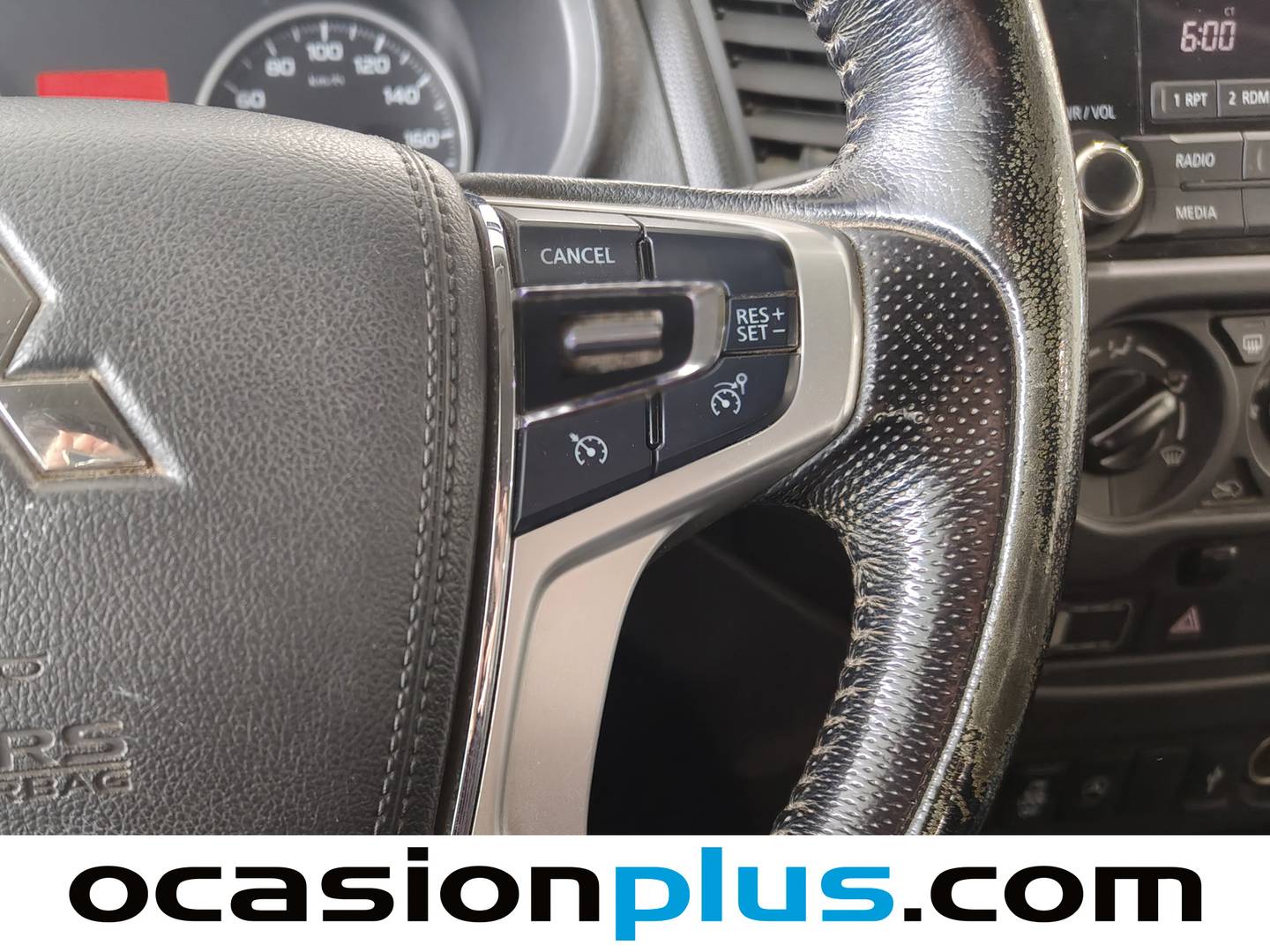 Equipamiento del Mitsubishi L200 Mitsubishi L200 2.5DI-D Double Cab M-PRO (154 CV)