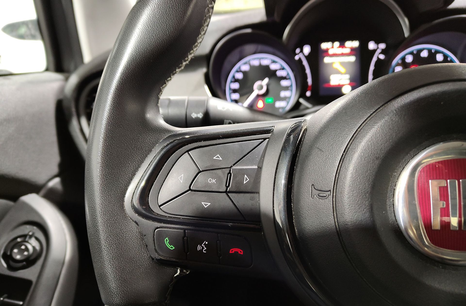 Fiat 500X 1.5 Hybrid Dolcevita Sport DCT - foto 23