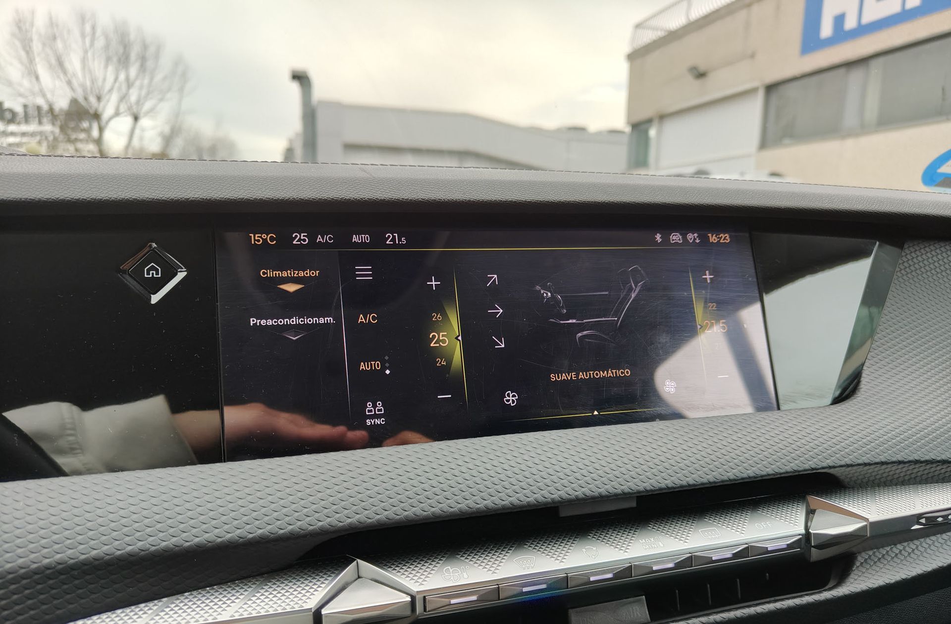 DS DS 4 E-Tense Trocadero - foto 35