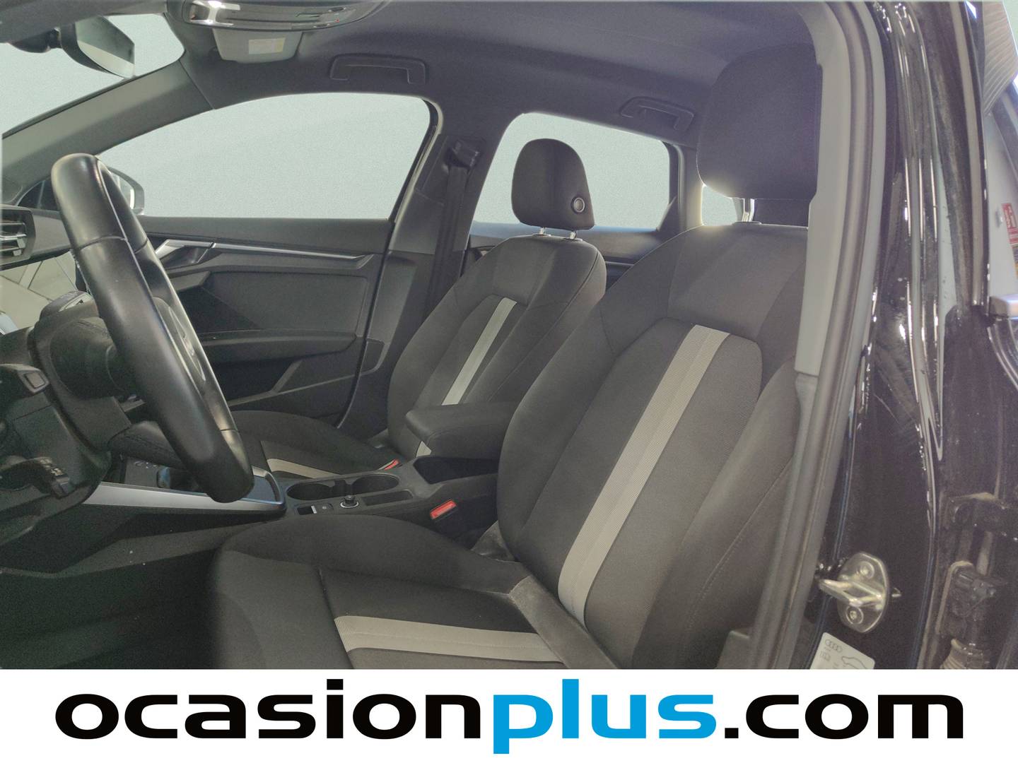 Foto asientos delanteros Audi A3 Audi A3 Sportback Advanced 30 TFSI (110 CV)