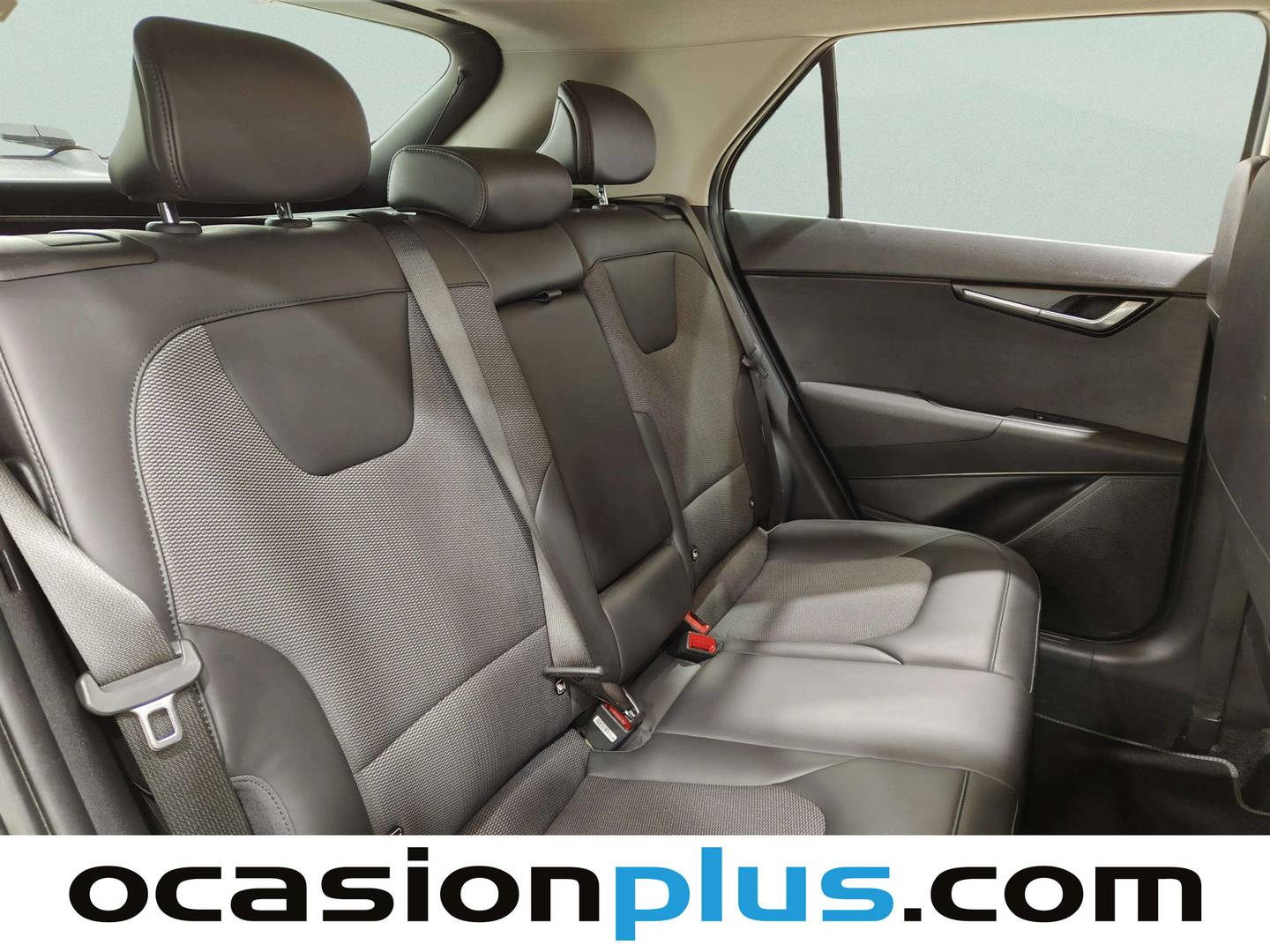 Foto KIA Niro Kia Niro 1.6 GDi HEV Drive (129 CV)