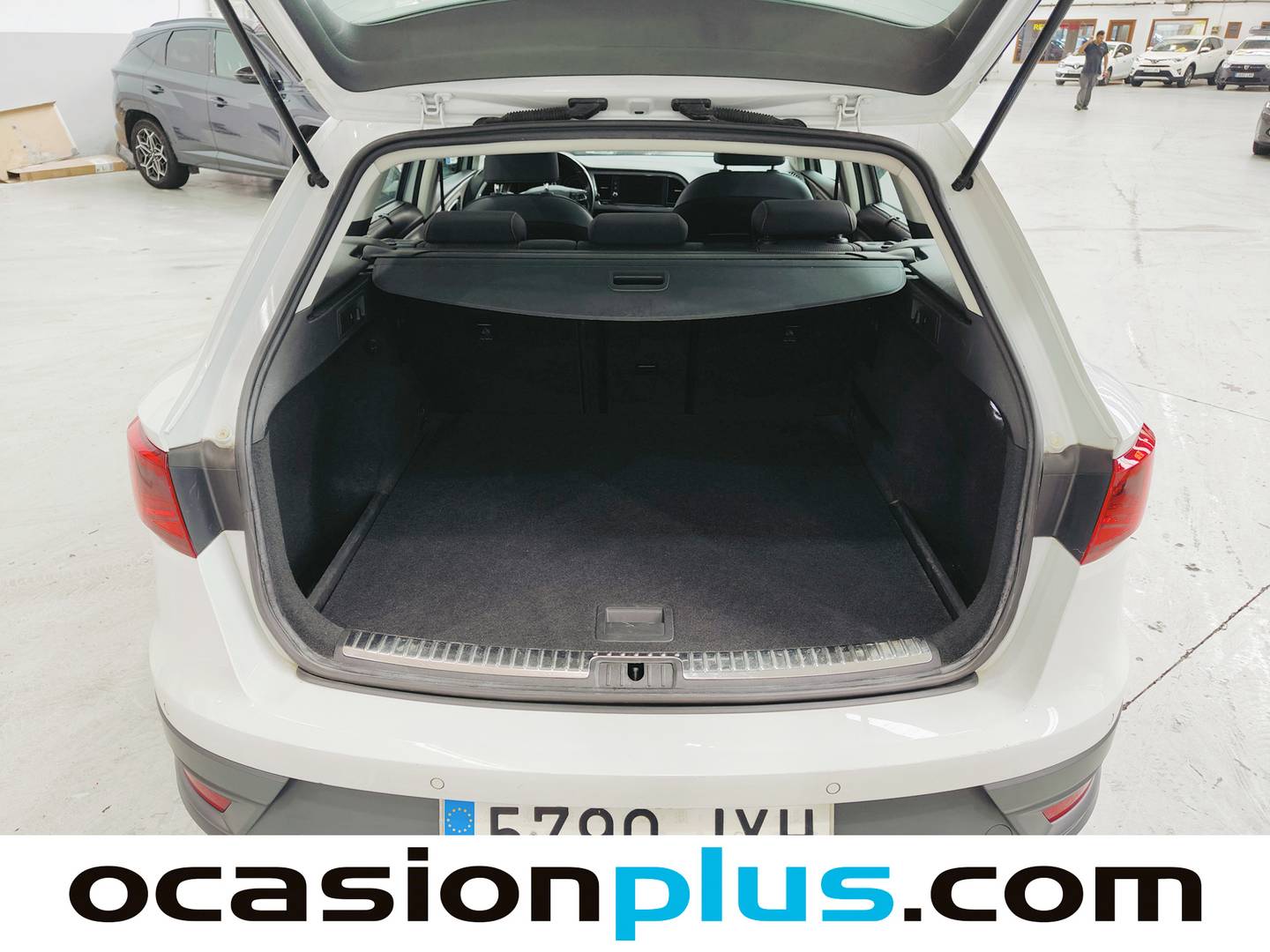 Fotos maletero Seat León Seat Leon Xperience 2.0 TDI S&S  4Drive DSG6 (184 CV)