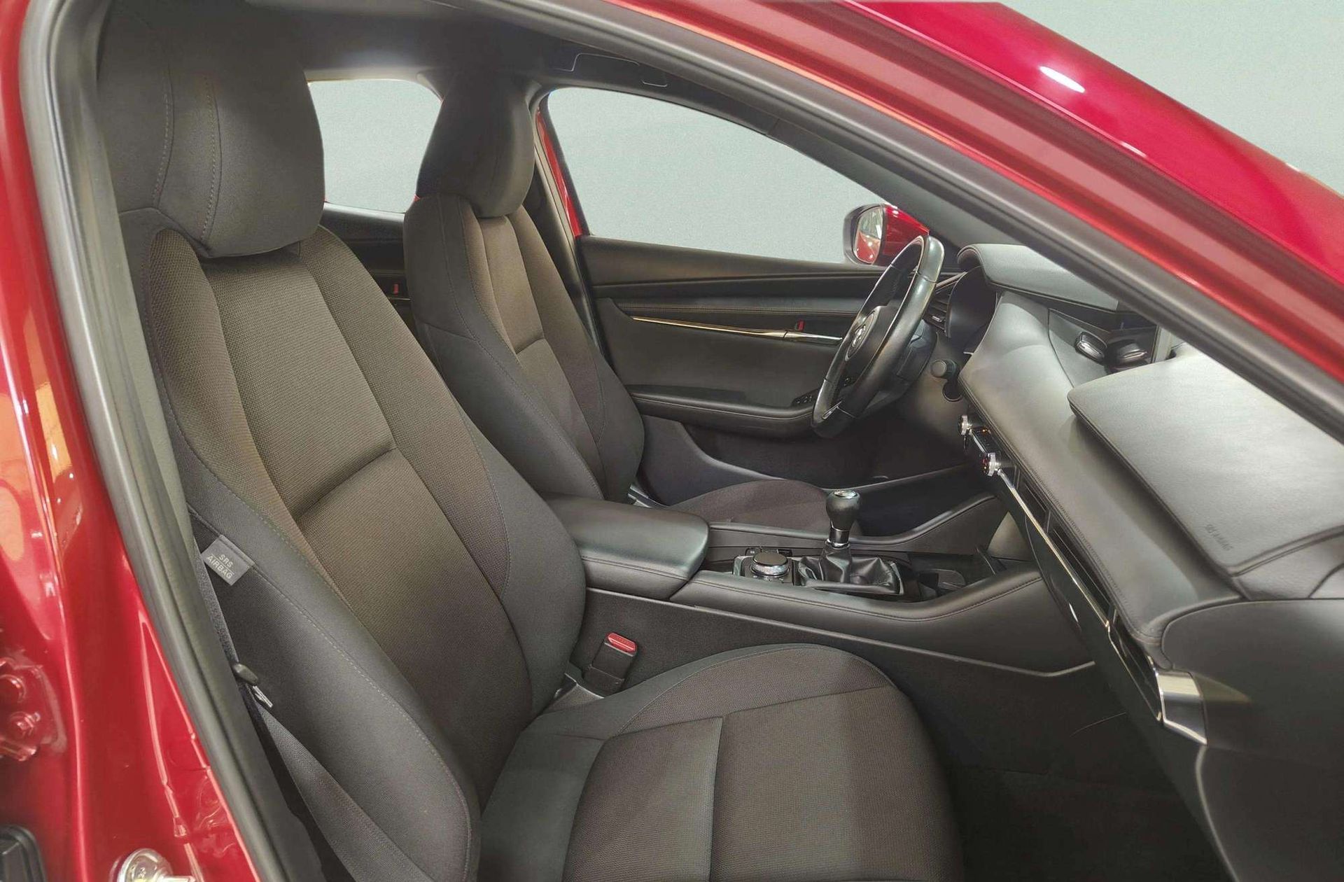 Mazda Mazda3 2.0 e-SKYACTIV-G Zenith - foto 20