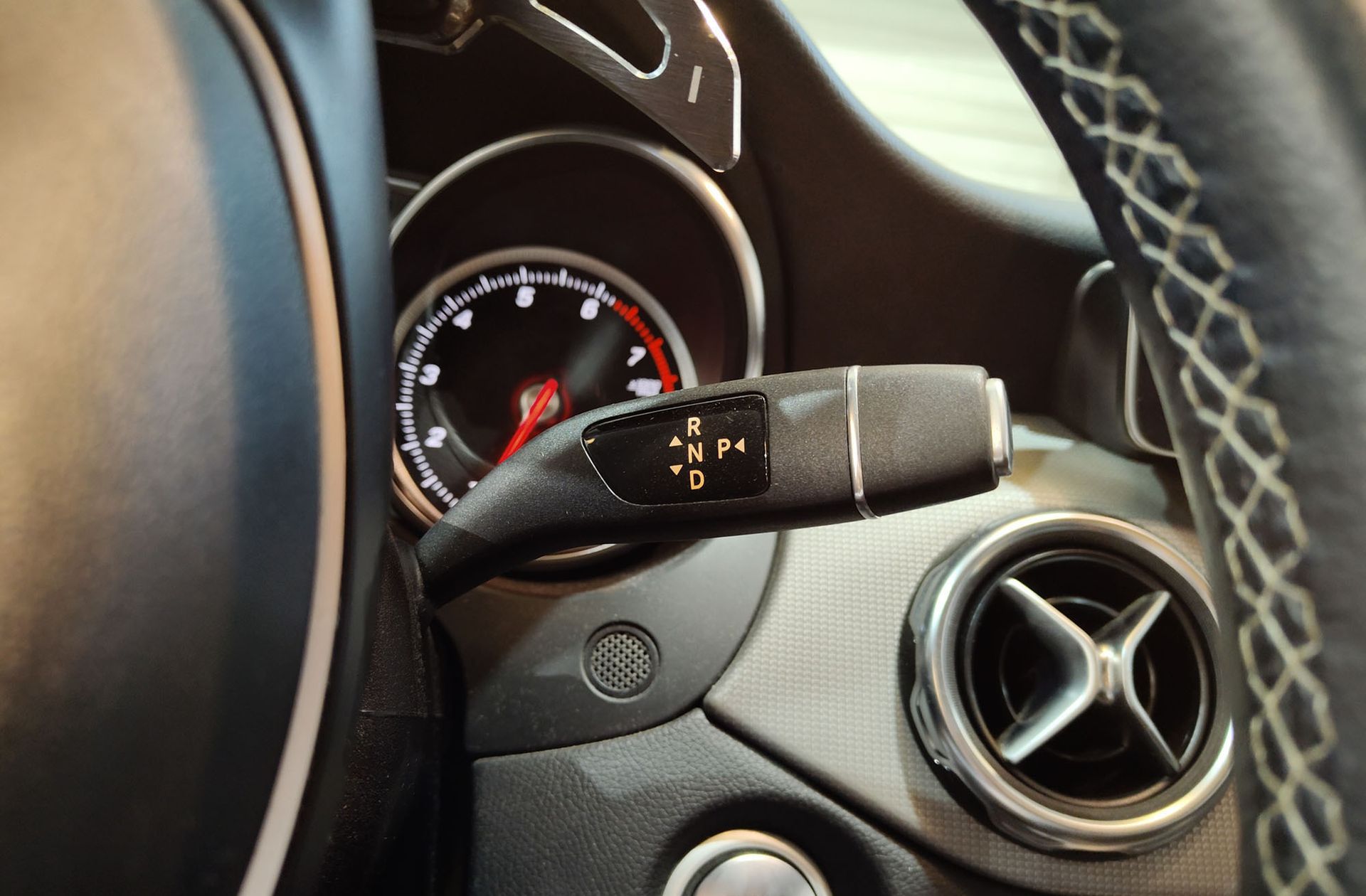 Mercedes-Benz GLA 200 - foto 5
